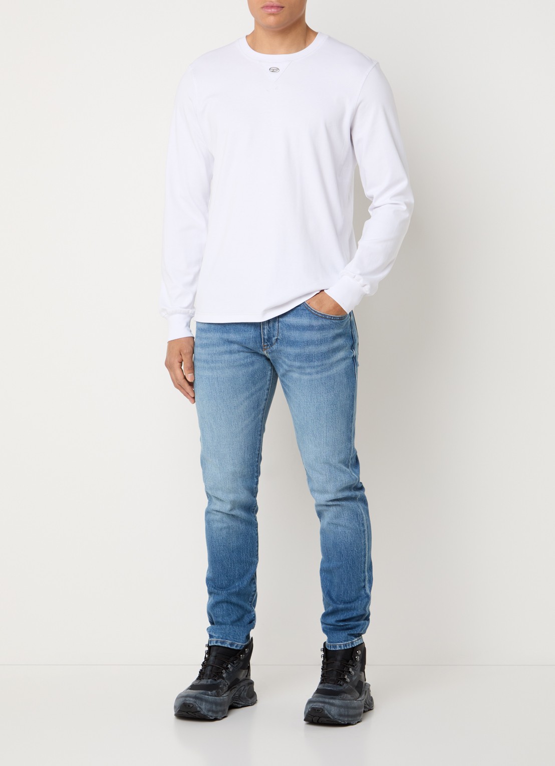 Diesel 2019 D-strukt slim fit jeans met medium wassing - voorkant 5 indigo