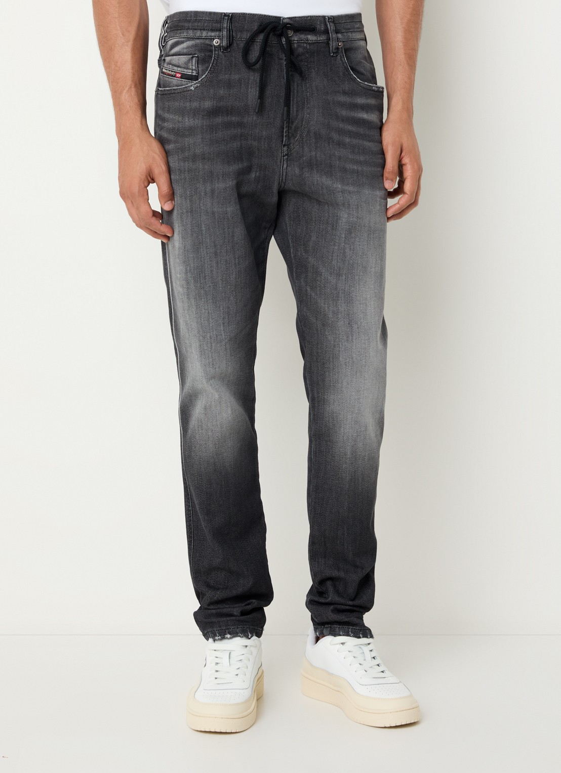 Diesel 2026 D-strukt slim fit jeans met trekkoord - detail 4 antraciet