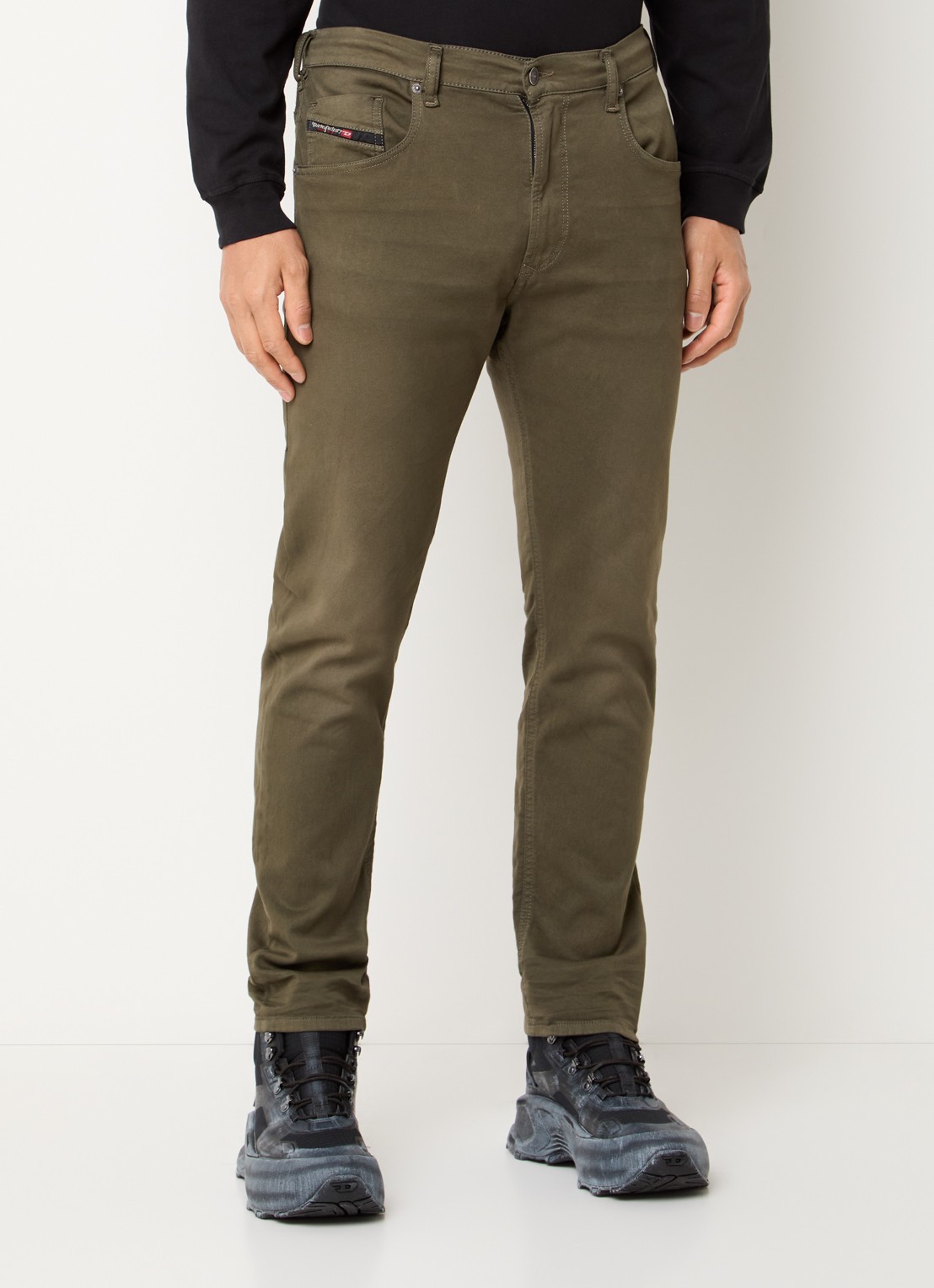 Diesel 2032 D-krooley slim fit chino met steekzakken - detail 4 mosgroen