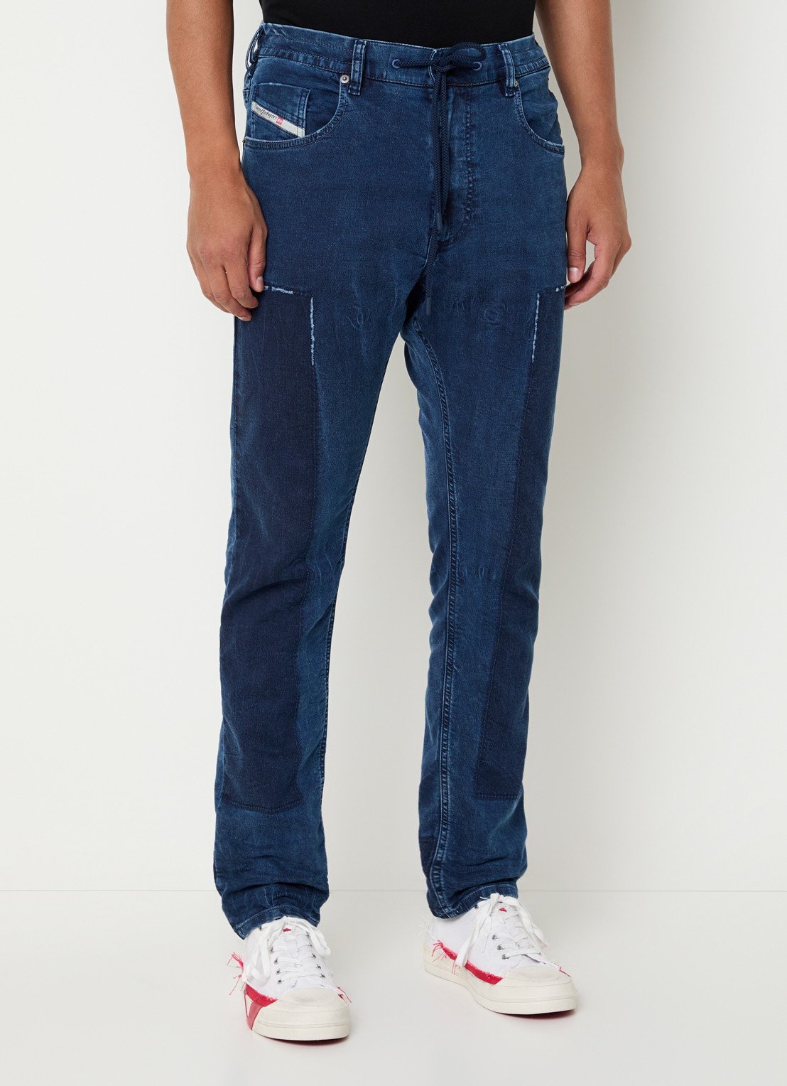 Diesel 2032 D-krooley slim fit joggingbroek van denim  - detail 2 indigo