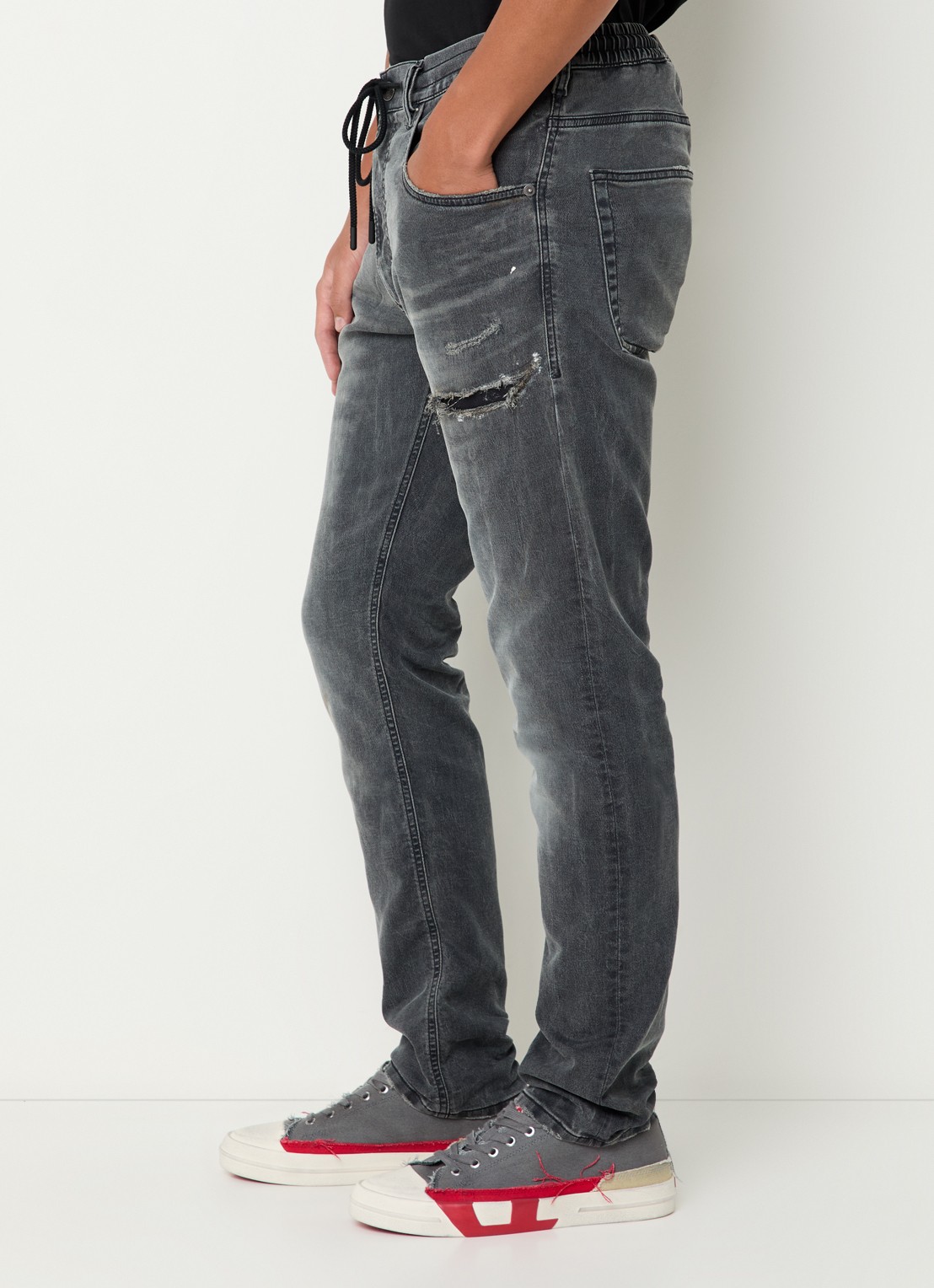 Diesel 2032 D-Krooley straight leg jeans  - detail 5 zwart