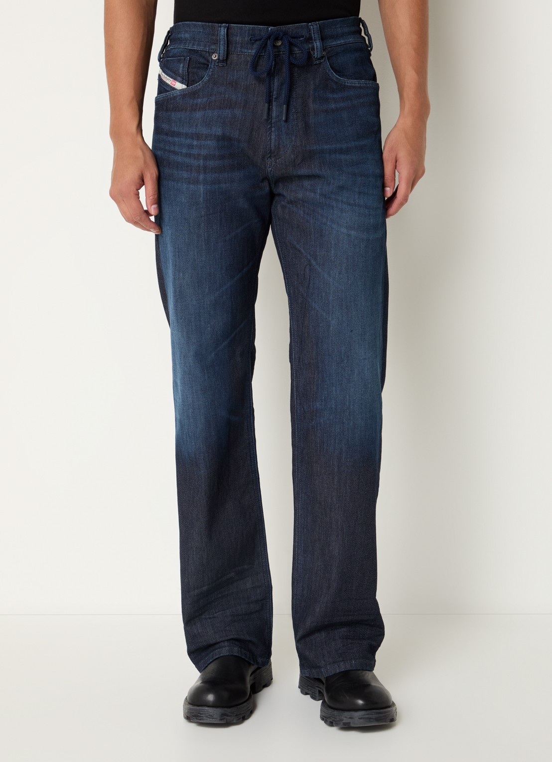 Diesel 2080 D-Reel loose fit joggingbroek van denim met trekkoord - detail 4 indigo
