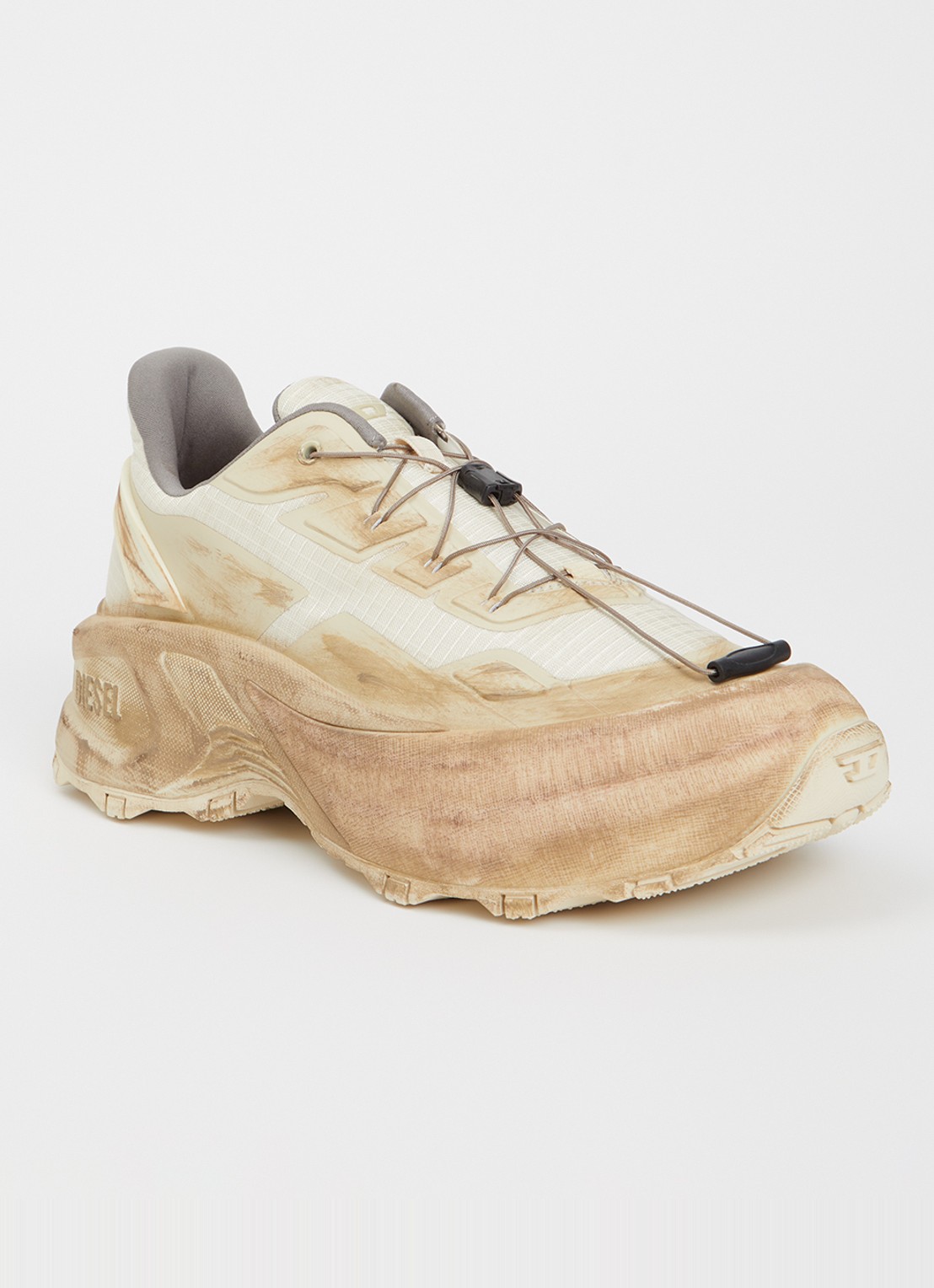 Diesel D-Cage Runner sneaker met mesh details - voorkant 5 beige