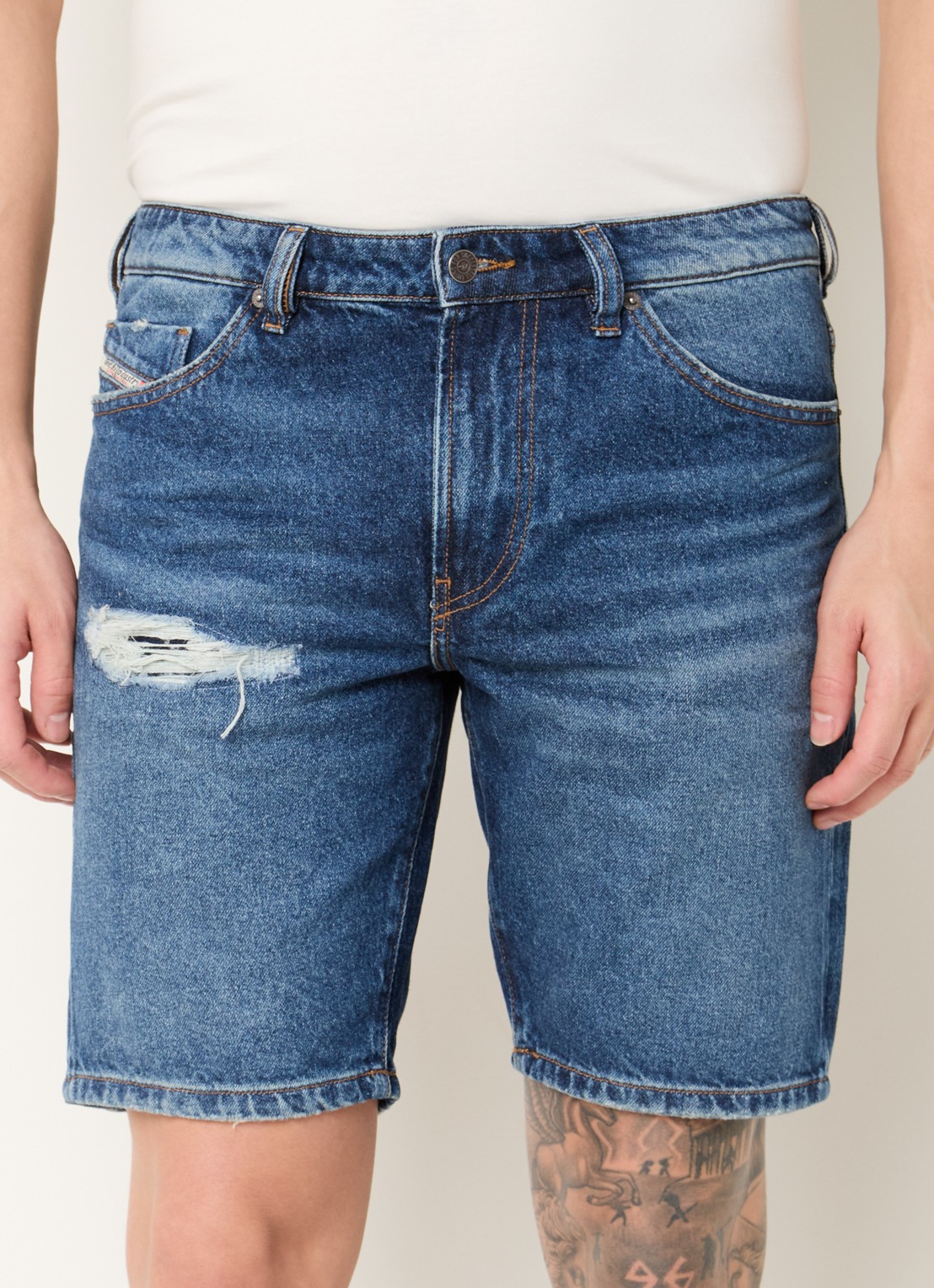 Diesel D-Fin straight leg korte broek van denim - detail 2 indigo