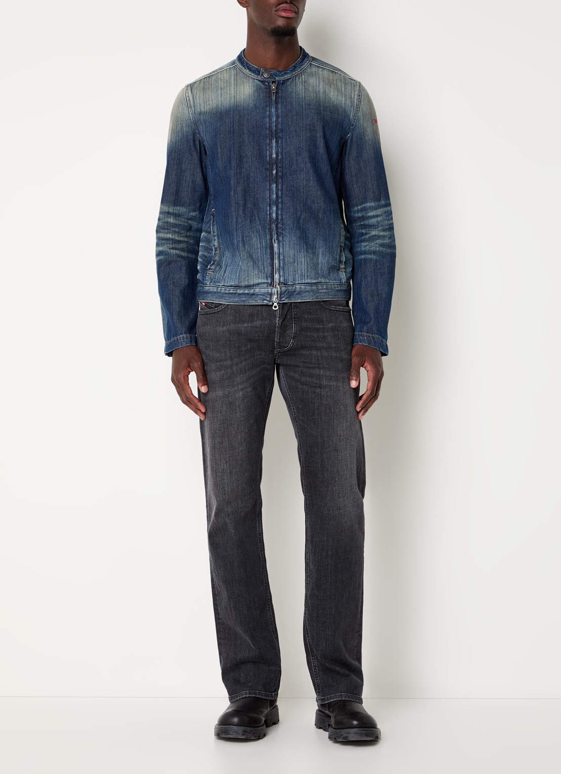 Diesel D-Glory spijkerjas met verwassen afwerking - voorkant 3 indigo