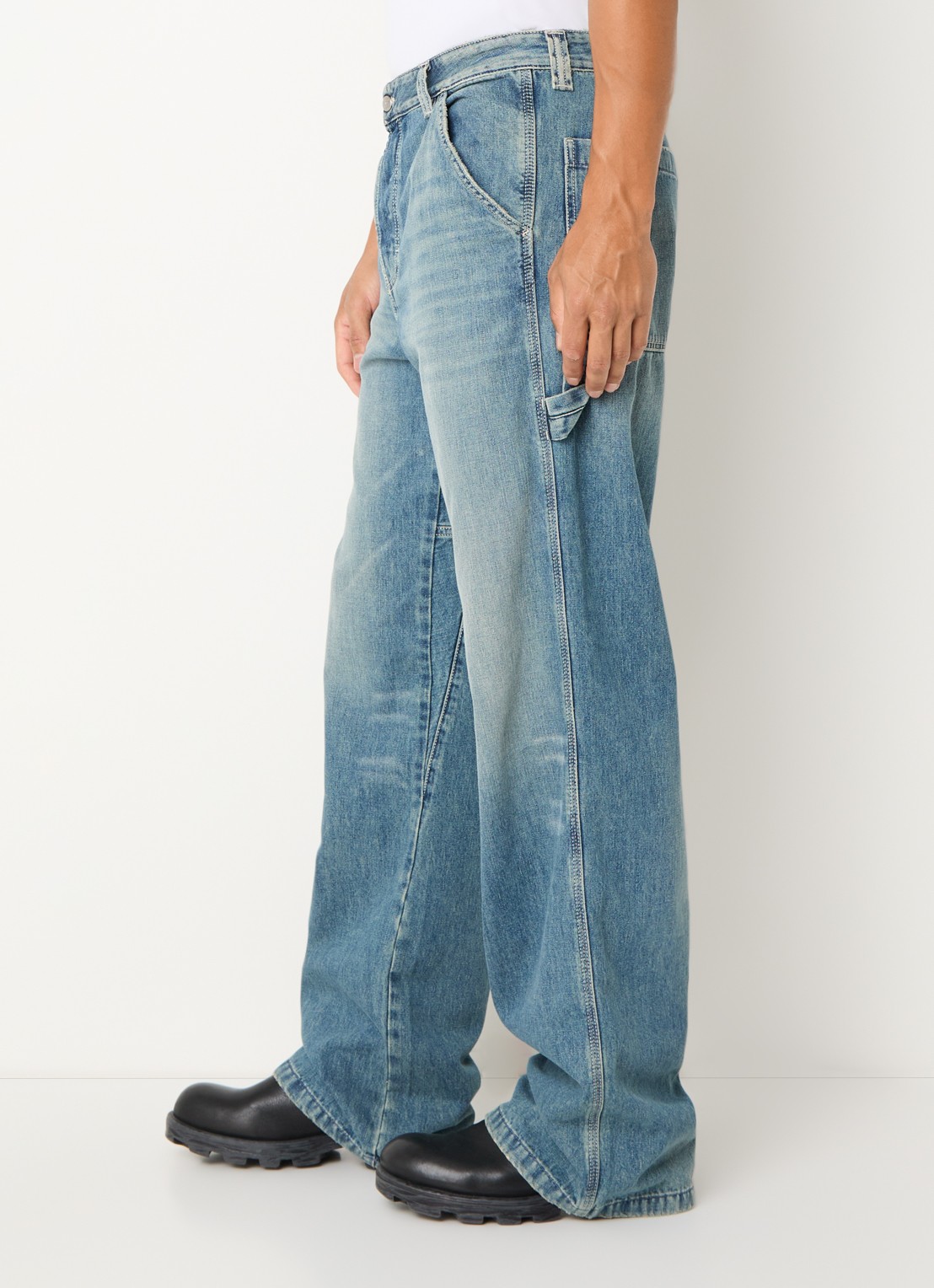 Diesel D-Livery-W loose fit jeans met medium wassing - detail 5 indigo