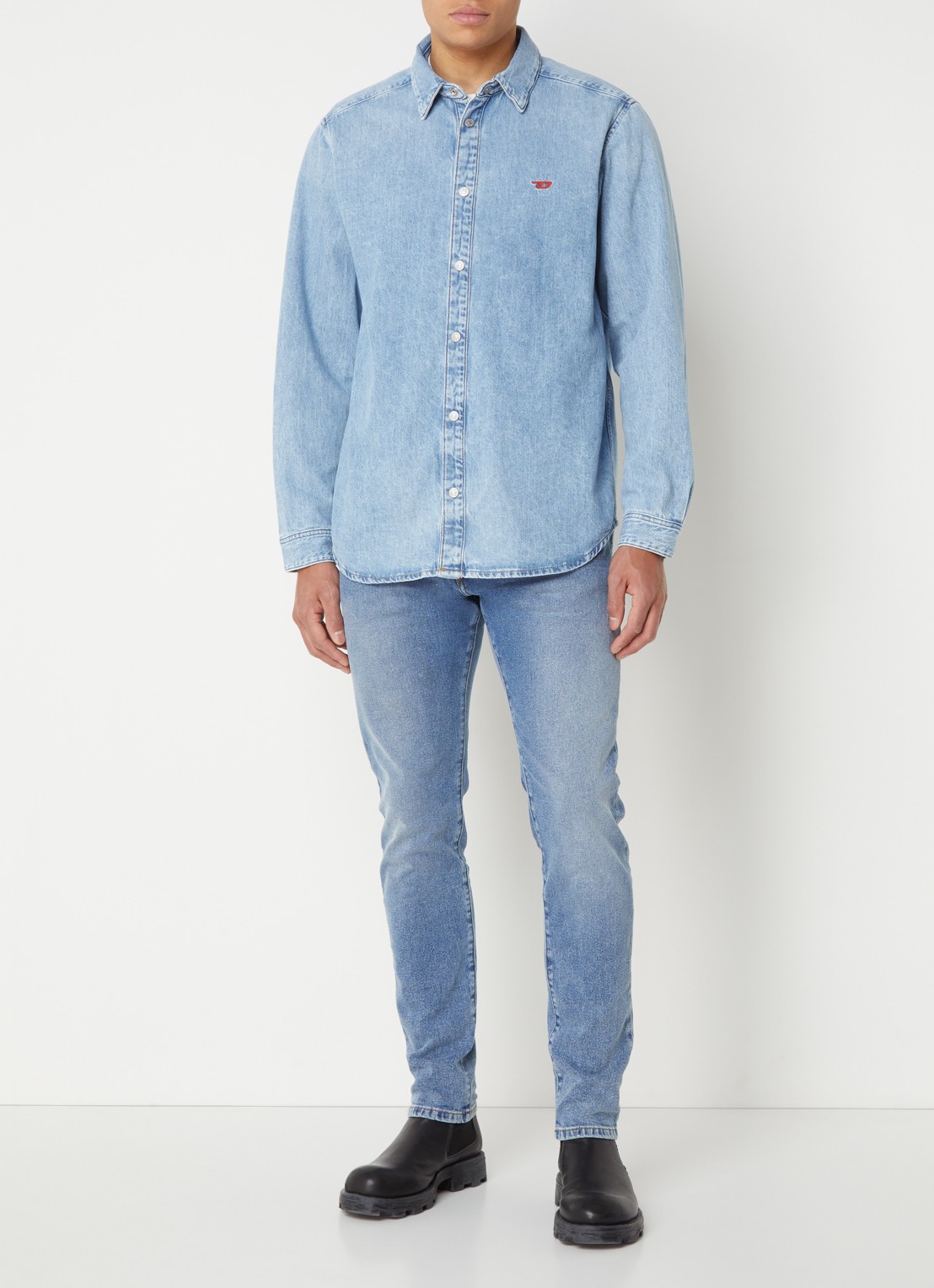 Diesel D-Simply overshirt van denim met logoborduring - voorkant 3 lichtblauw