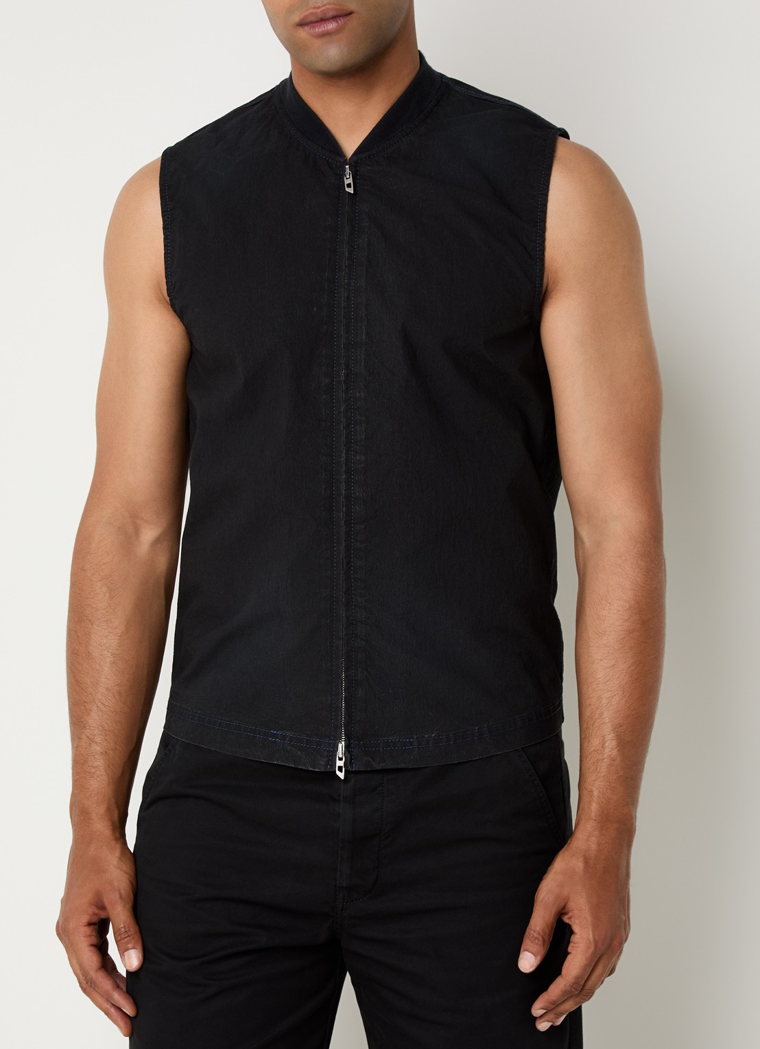 Diesel D-Sund-D-N Jogg bodywarmer met opstaande kraag - detail 2 zwart