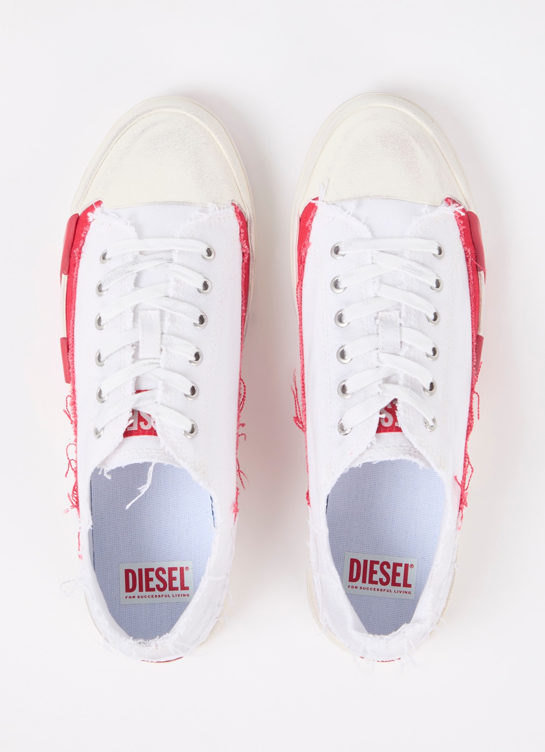 Diesel D-verse Low sneaker van canvas met destroyed afwerking - detail 4 wit
