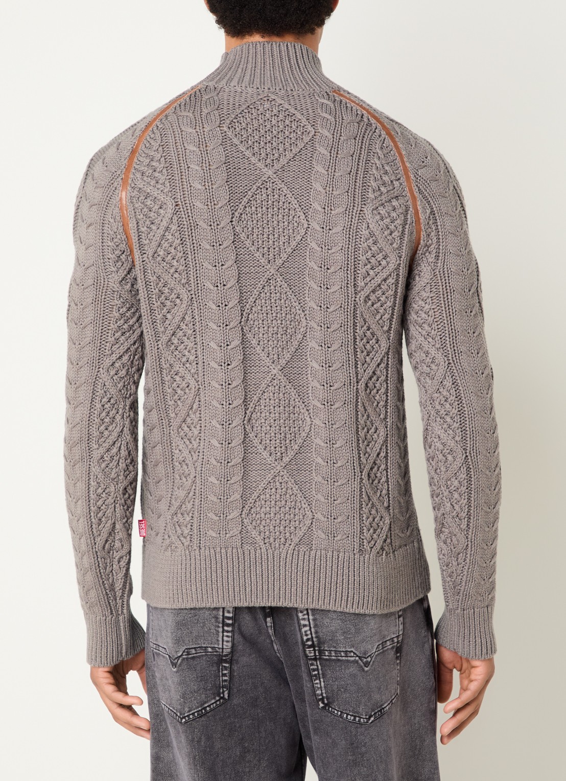 Diesel K-Inome kabelgebreide trui in wolblend met details van imitatieleer - achterkant 3 taupe