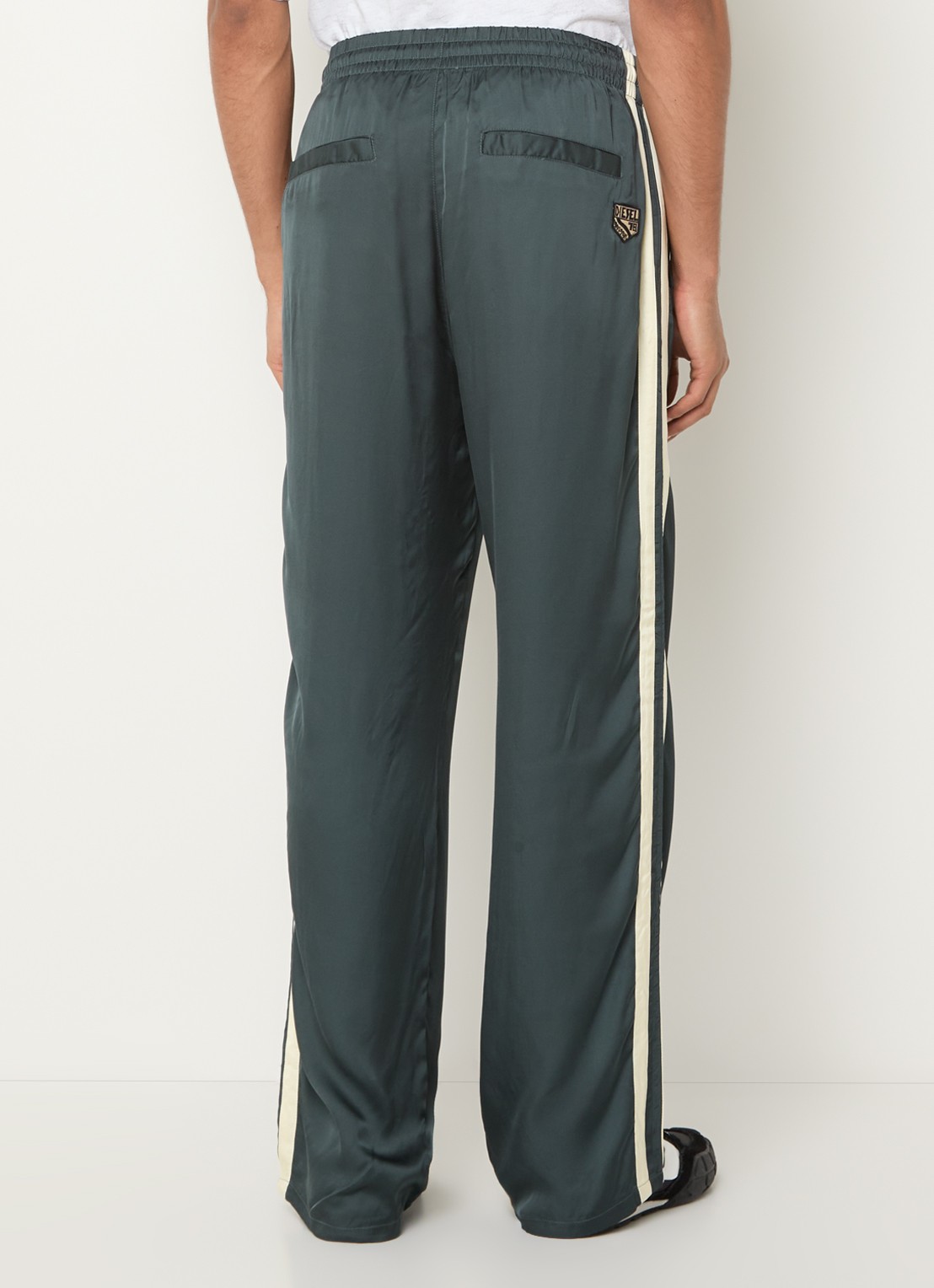 Diesel P-Annu straight fit trackpants met steekzakken - achterkant bronsgroen