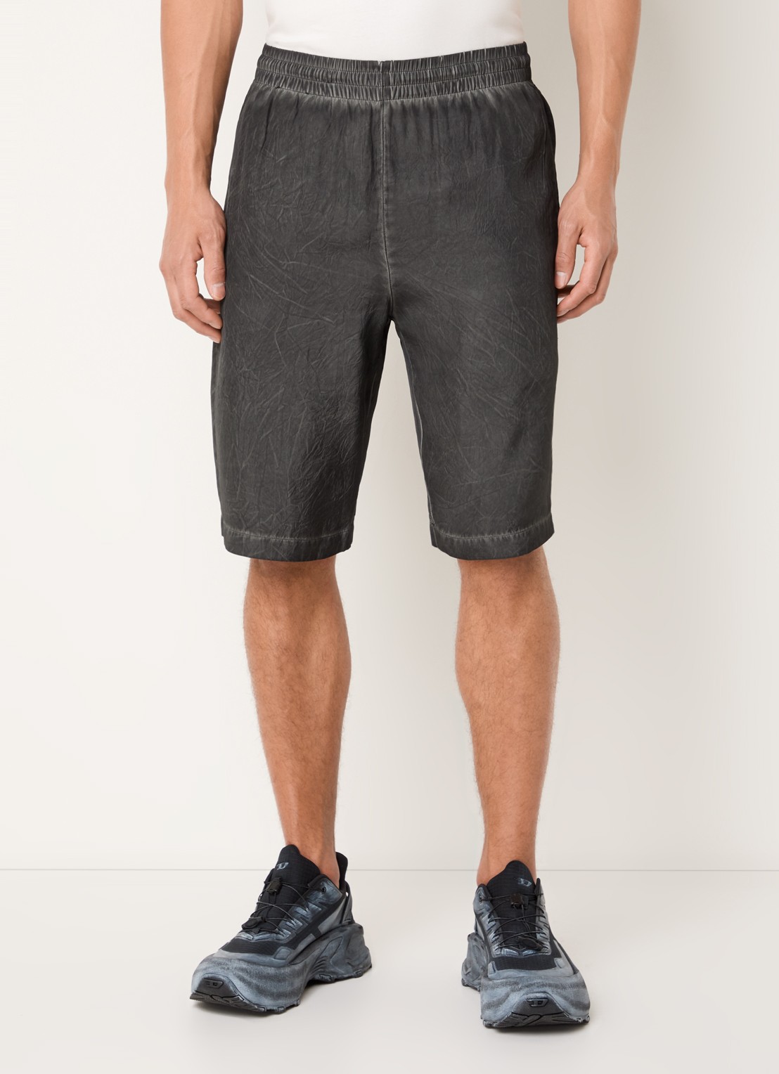 Diesel P-Leon straight fit korte broek met verwassen afwerking  - detail 4 antraciet