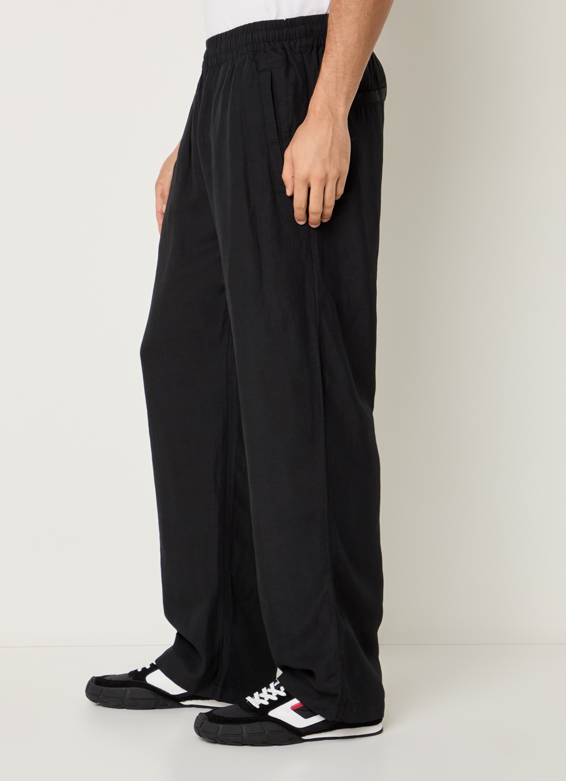 Diesel P-Theck-Pgbs wide fit broek in linnenblend met steekzakken - detail 4 zwart