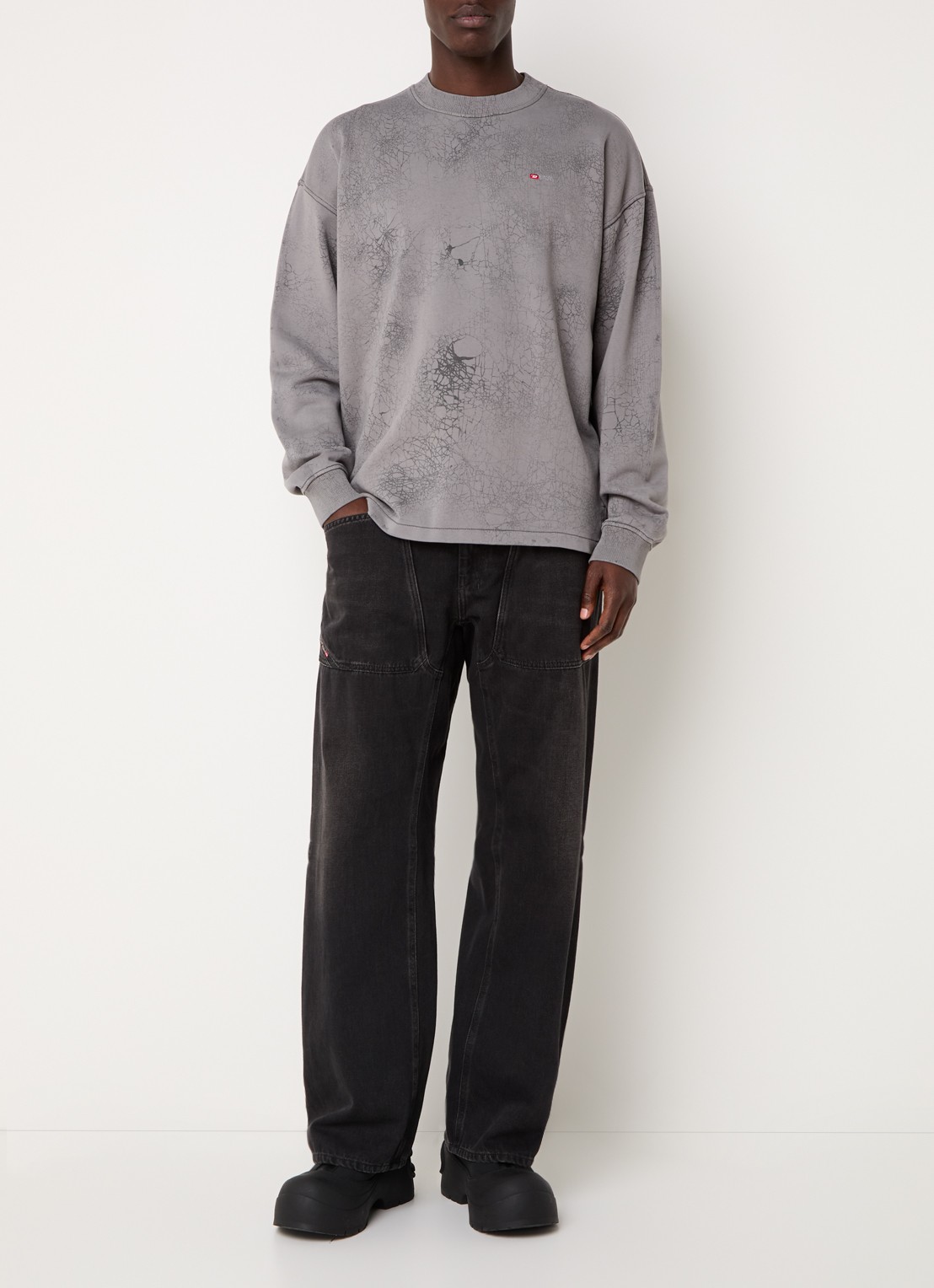 Diesel S-Baxt-T1 sweater met print en logo - voorkant 3 grijs