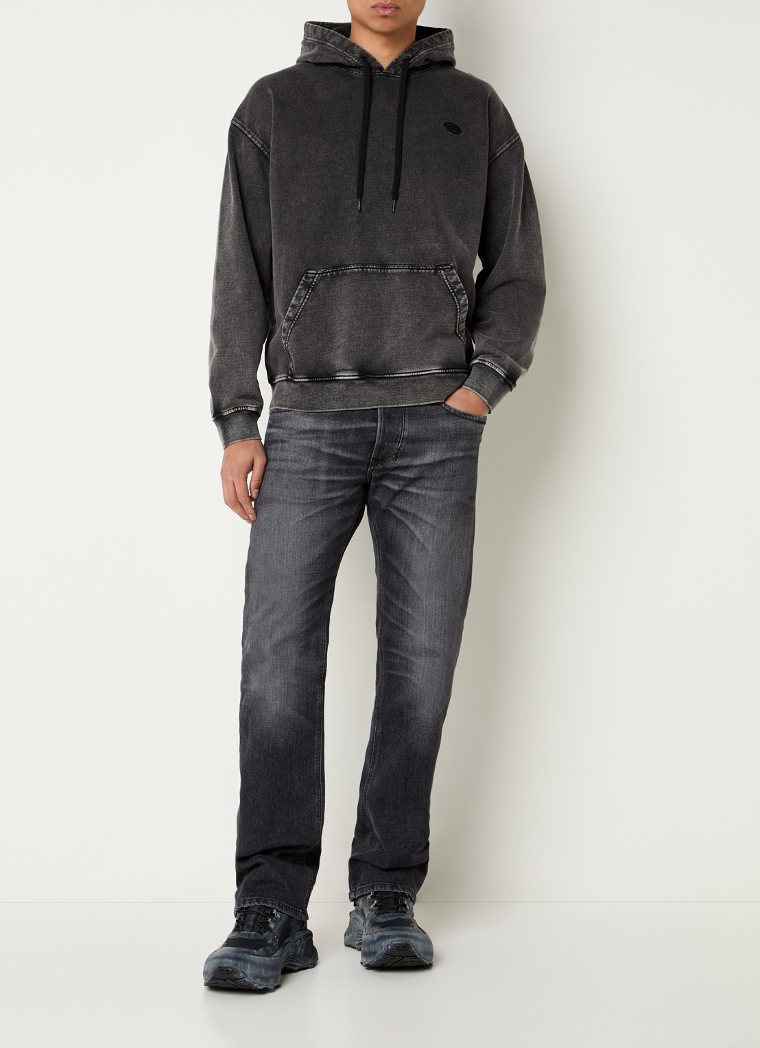 Diesel S-Boxt-Hood-Den hoodie met logo- en backprint - voorkant 5 antraciet