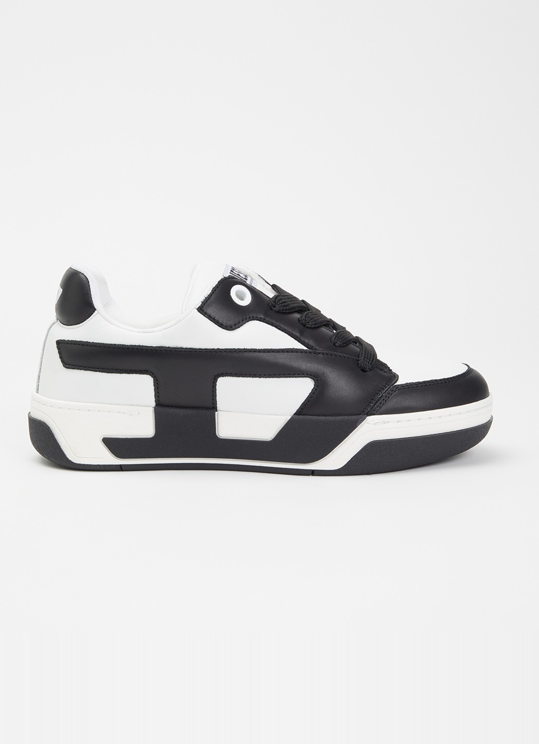 Diesel S-D-Ollie sneaker van leer met logo - voorkant zwart