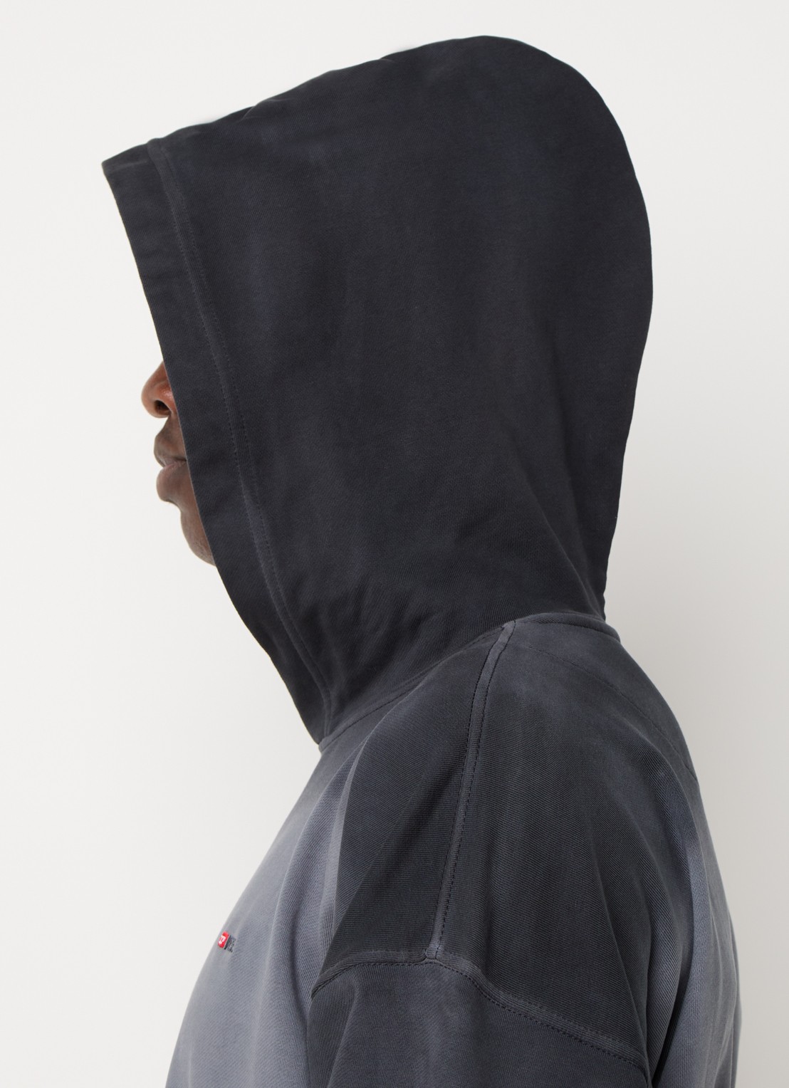 Diesel S-EE-T1 hoodie met verwassen afwerking - detail 3 zwart