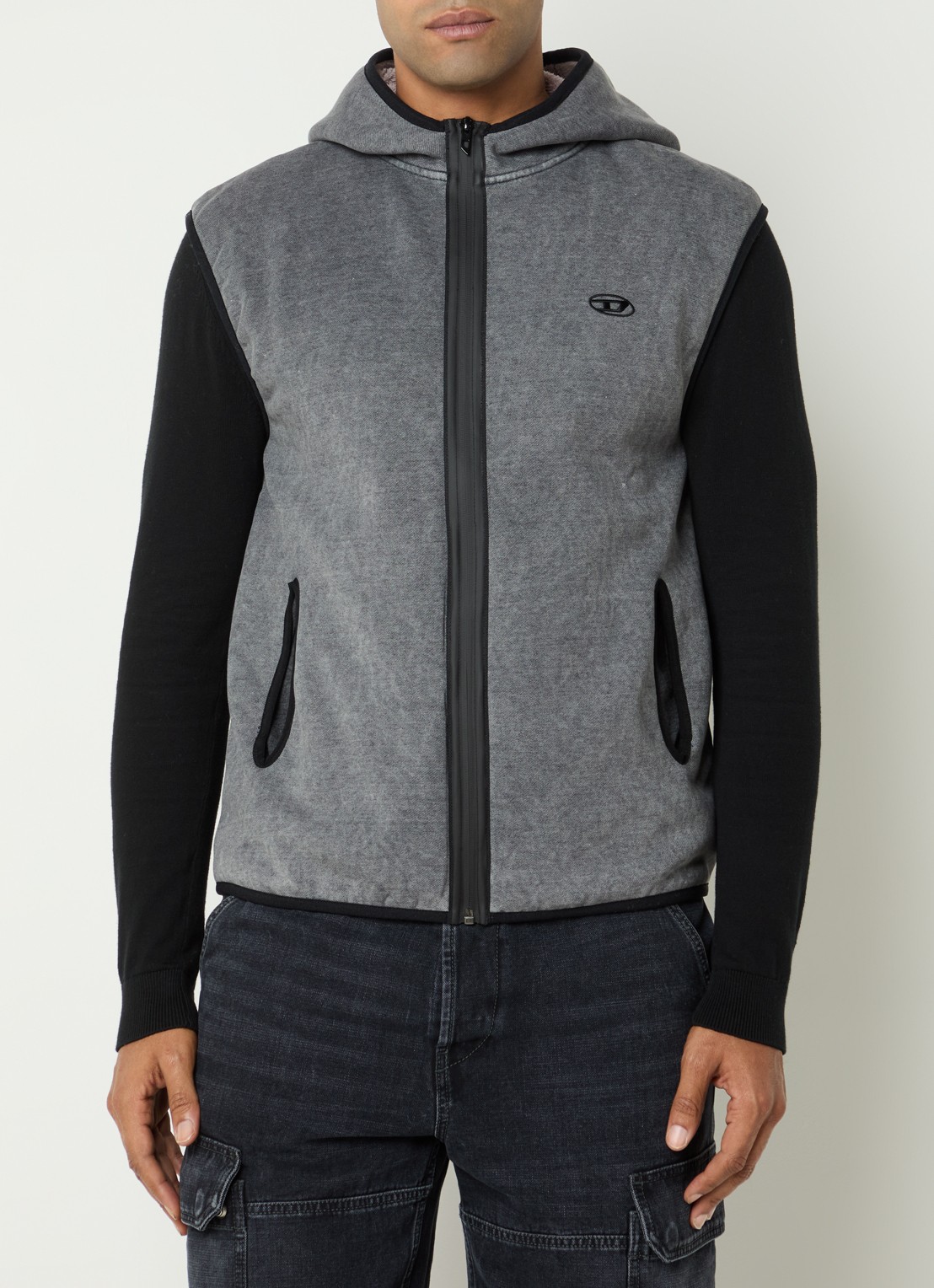 Diesel S-haky gilet met capuchon en logo - detail grijs