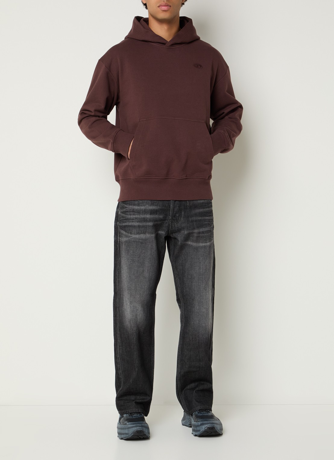 Diesel S-Macs-Hood hoodie met borduring - voorkant 5 roodbruin