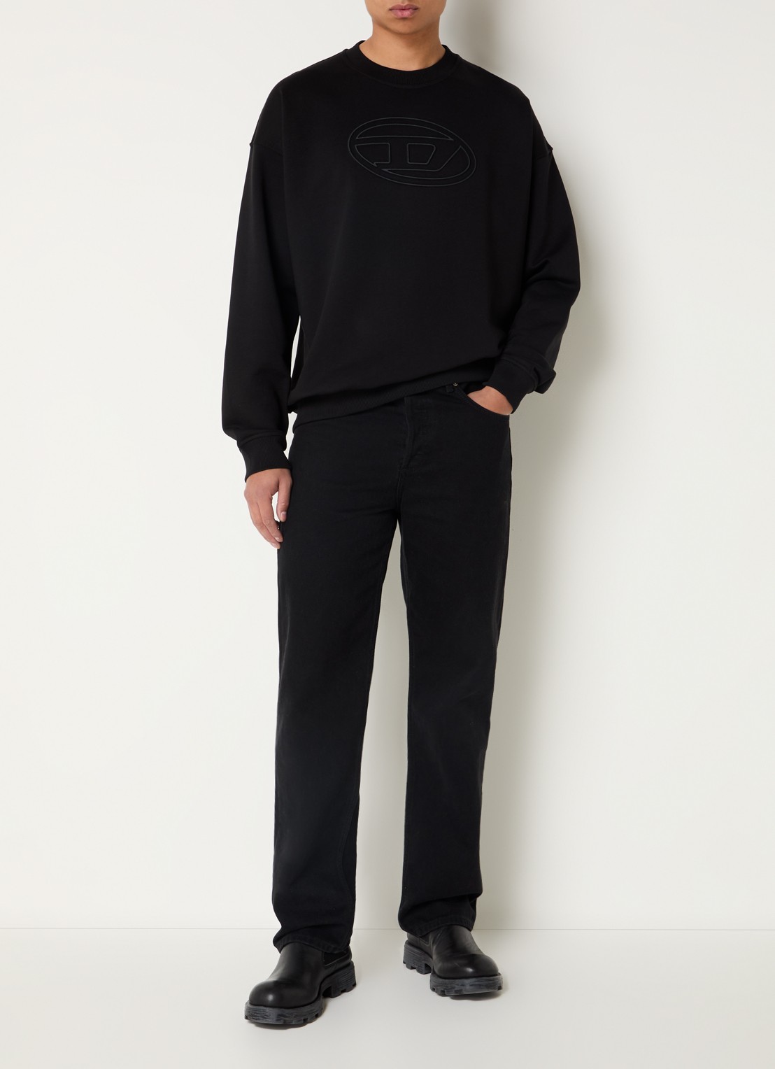 Diesel S-Mart-Bigoval sweater met 3D logoprint - voorkant 4 zwart