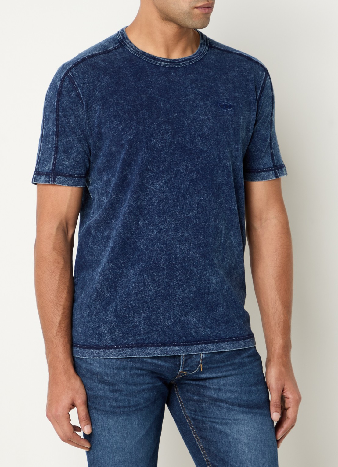 Diesel T-Adjind T-shirt met verwassen afwerking - detail 2 donkerblauw