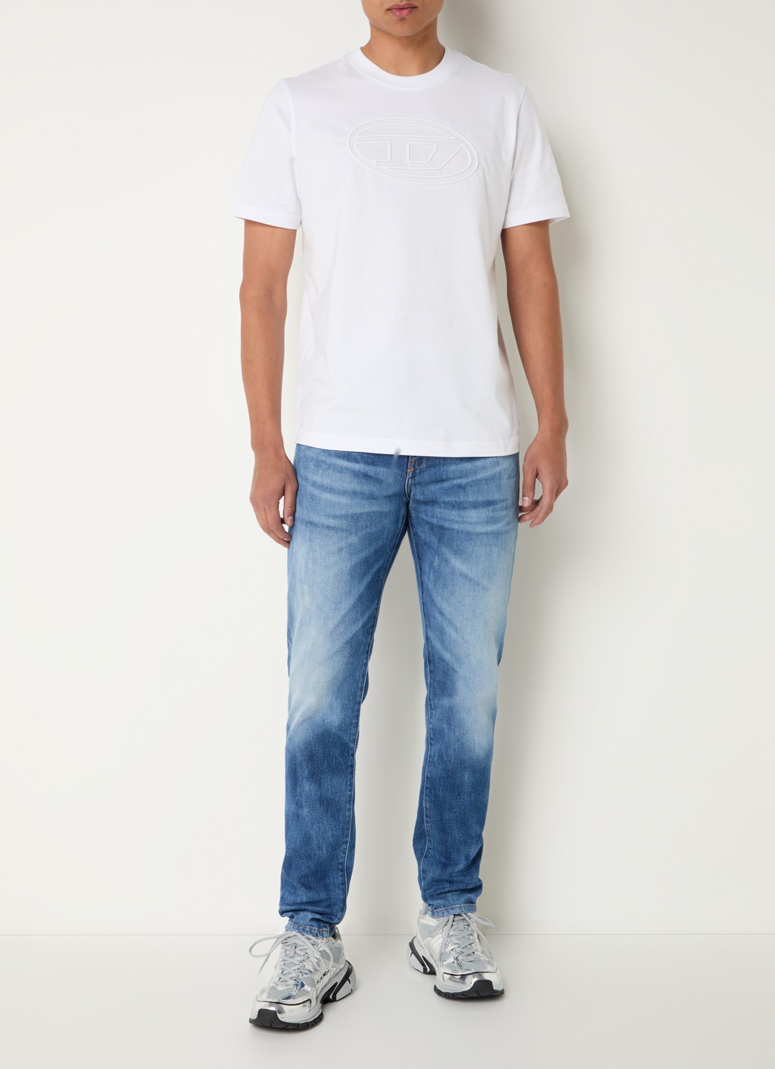 Diesel T-Adjust T-shirt met 3D logoprint - voorkant 4 wit