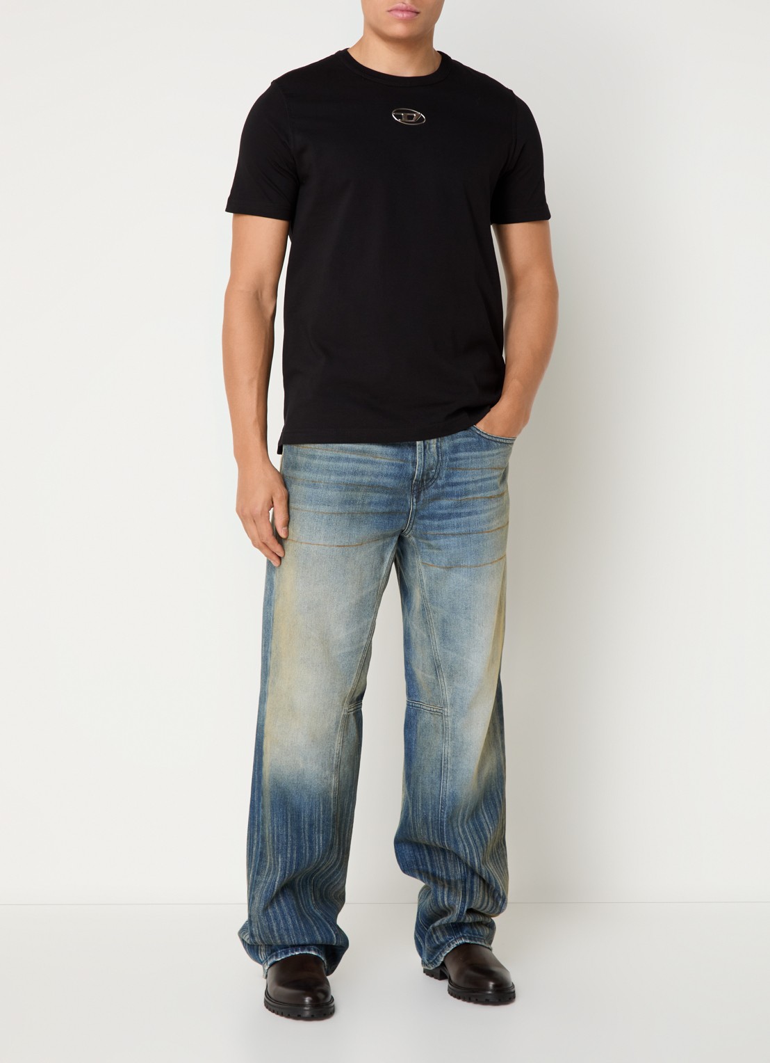Diesel T-Adjust T-shirt met logo  - voorkant 3 zwart