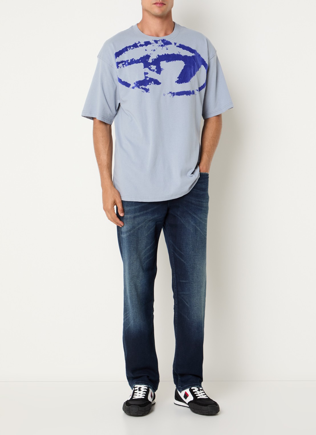 Diesel T-BoxT-N14 T-shirt met flock logoprint - voorkant 3 blauwgrijs