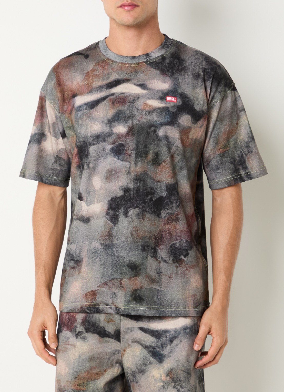 Diesel T-BOXT-V7 T-shirt met camouflageprint en logo - detail 4 antraciet