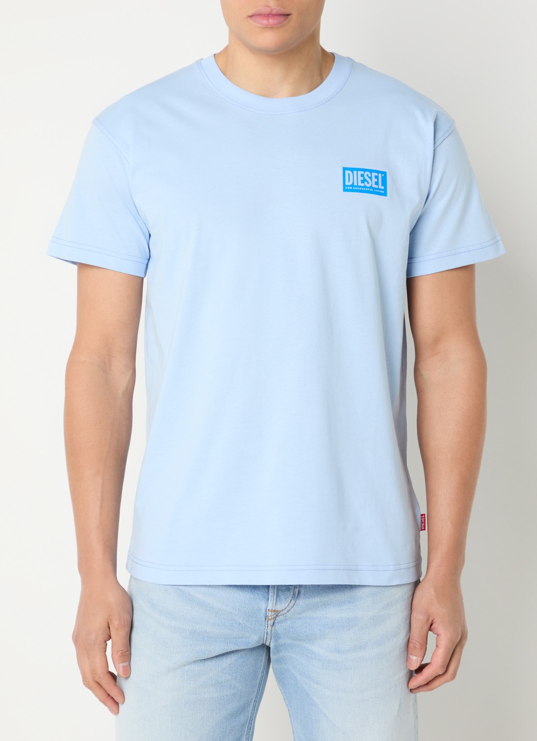 Diesel T-Norm-V13 T-shirt met logo - detail 4 lichtblauw