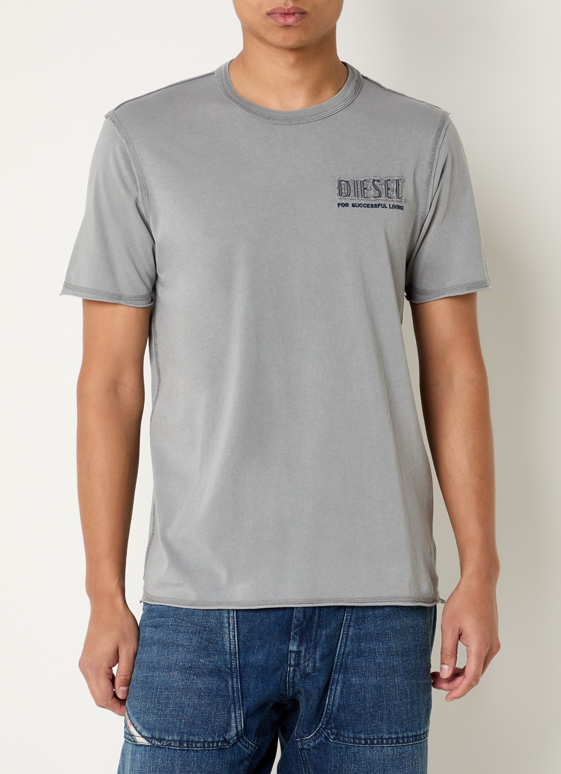 Diesel T-Rawjust-V1 T-shirt met logo en destroyed afwerking - detail 4 grijs