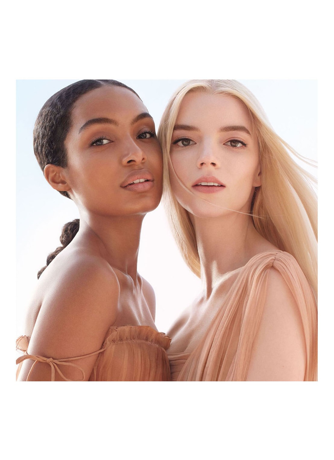 DIOR Dior Forever Natural Nude - foundation - detail 4 6w warm