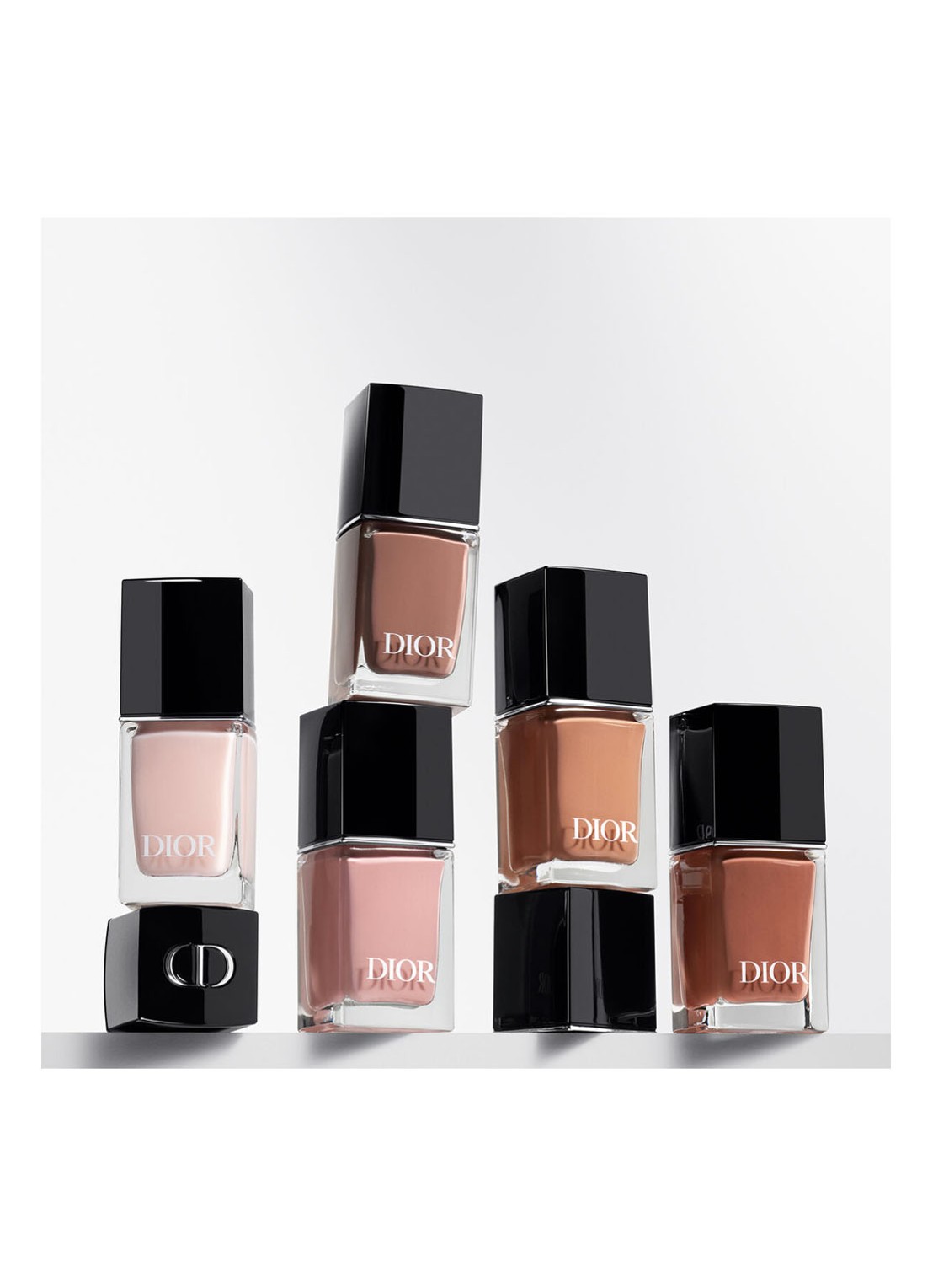 DIOR Dior Vernis Nagellak - detail 3 720 icône
