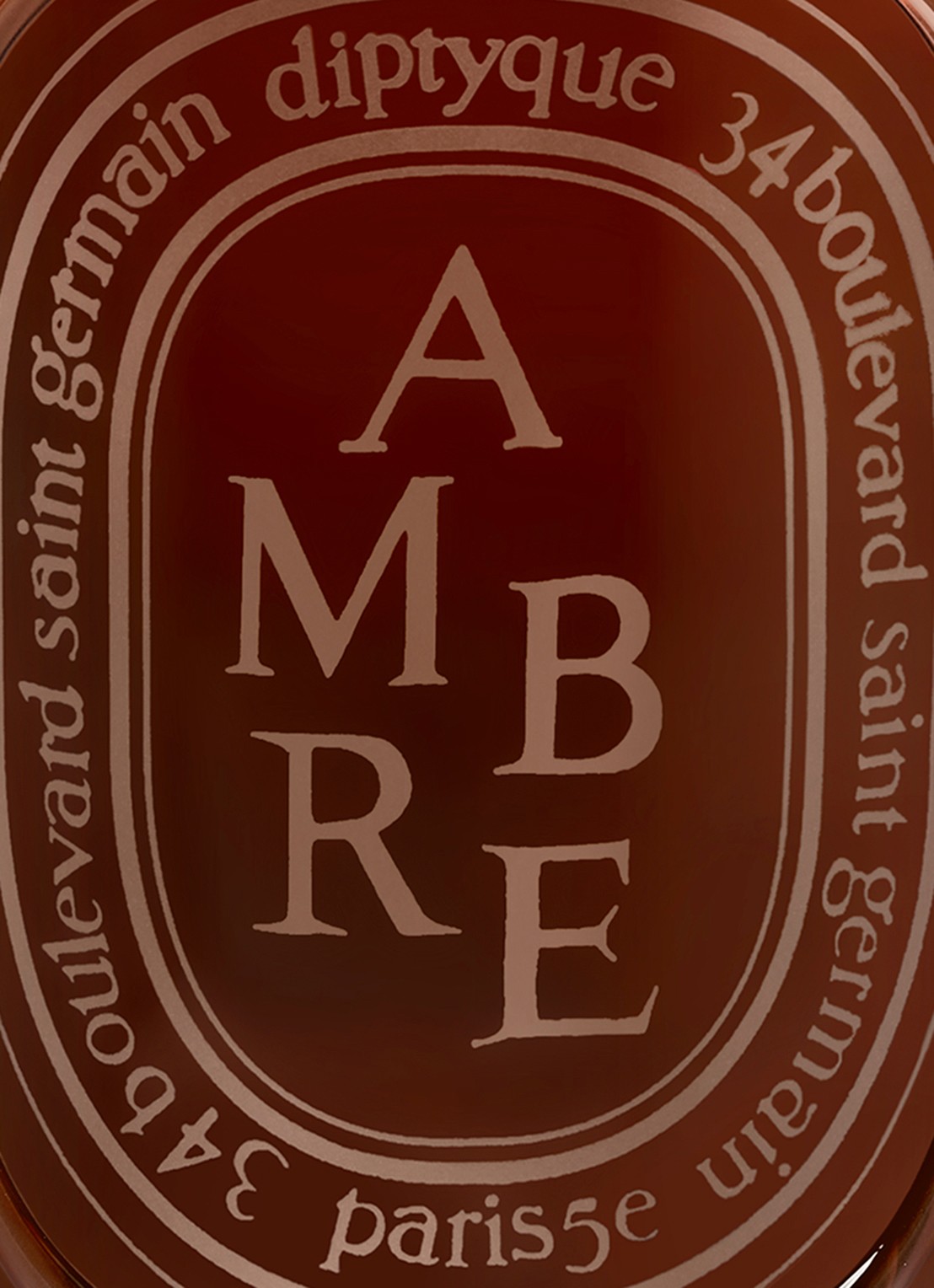 DIPTYQUE Ambre geurkaars 300 gram - achterkant beige