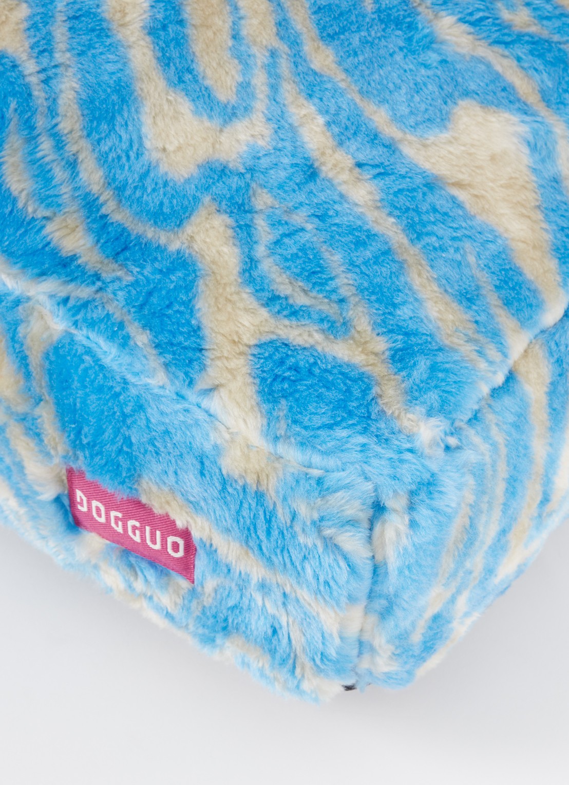 DOGGUO Swirl L hondenmand 105 x 65 cm - detail blauw