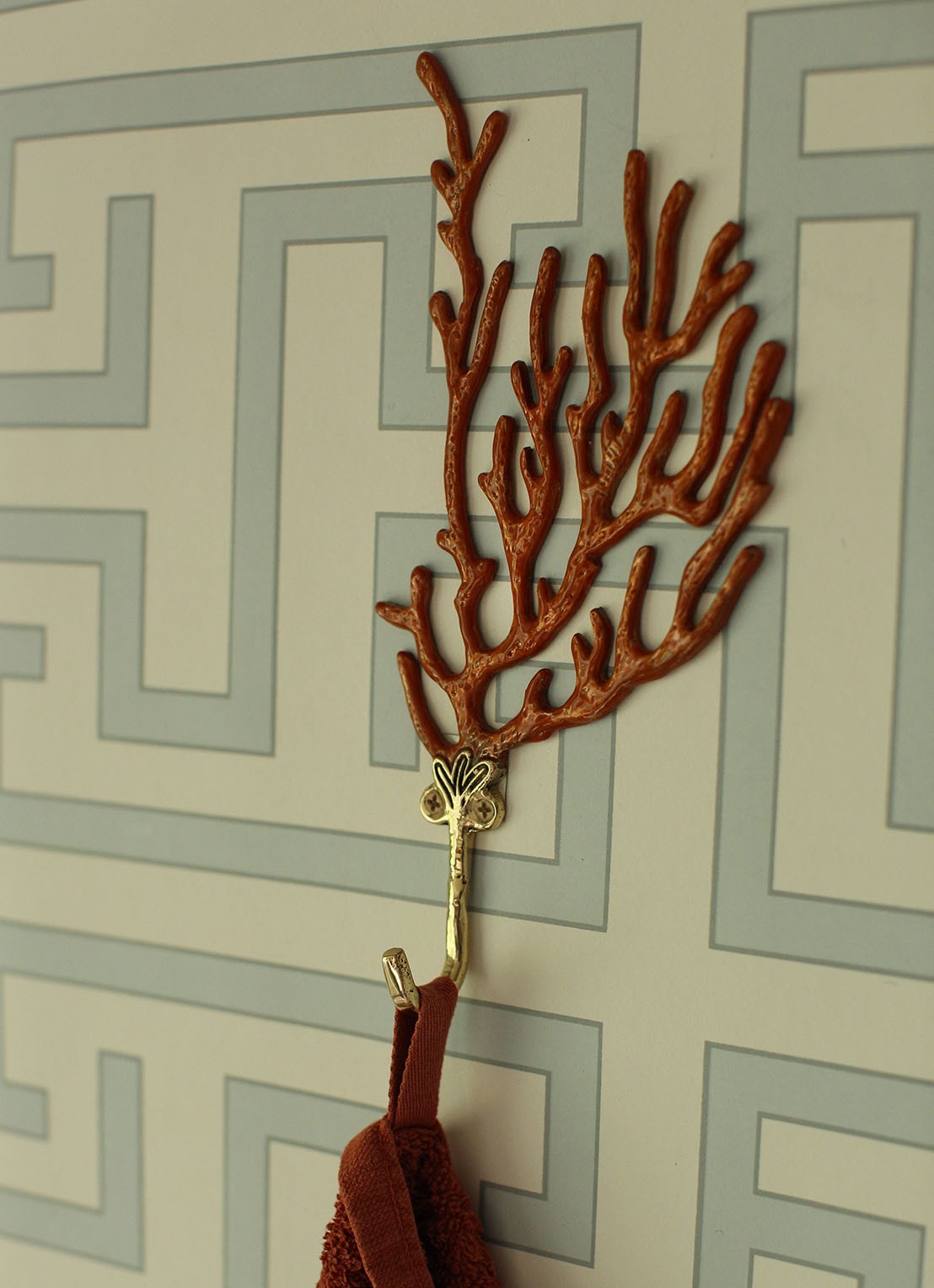 Doing Goods Ariel wandhaak 22,7 cm - detail 3 rood