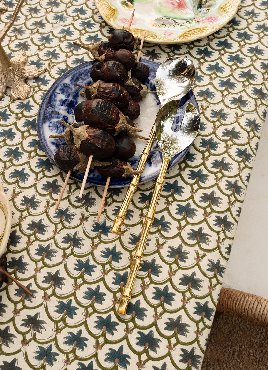 Doing Goods Bodhi Bamboo saladebestek set van 2 in giftbox - voorkant 2 brons