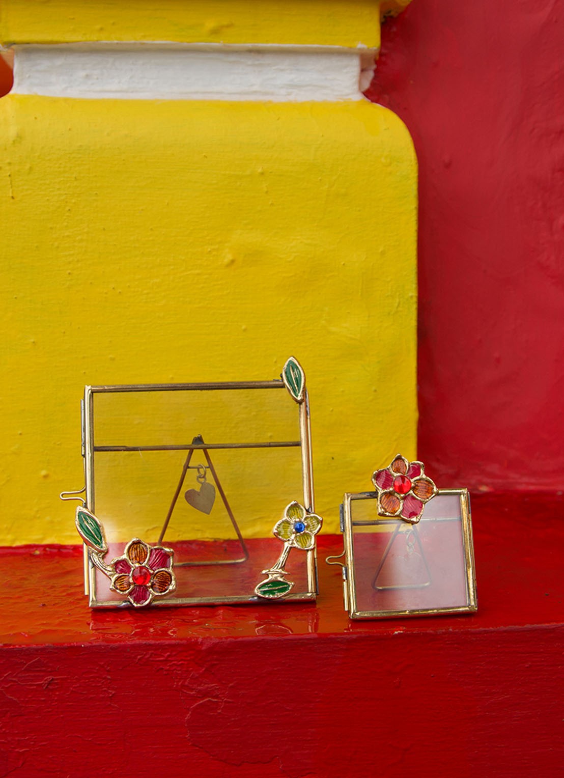 Doing Goods Cameron mini fotolijst - detail 4 goud