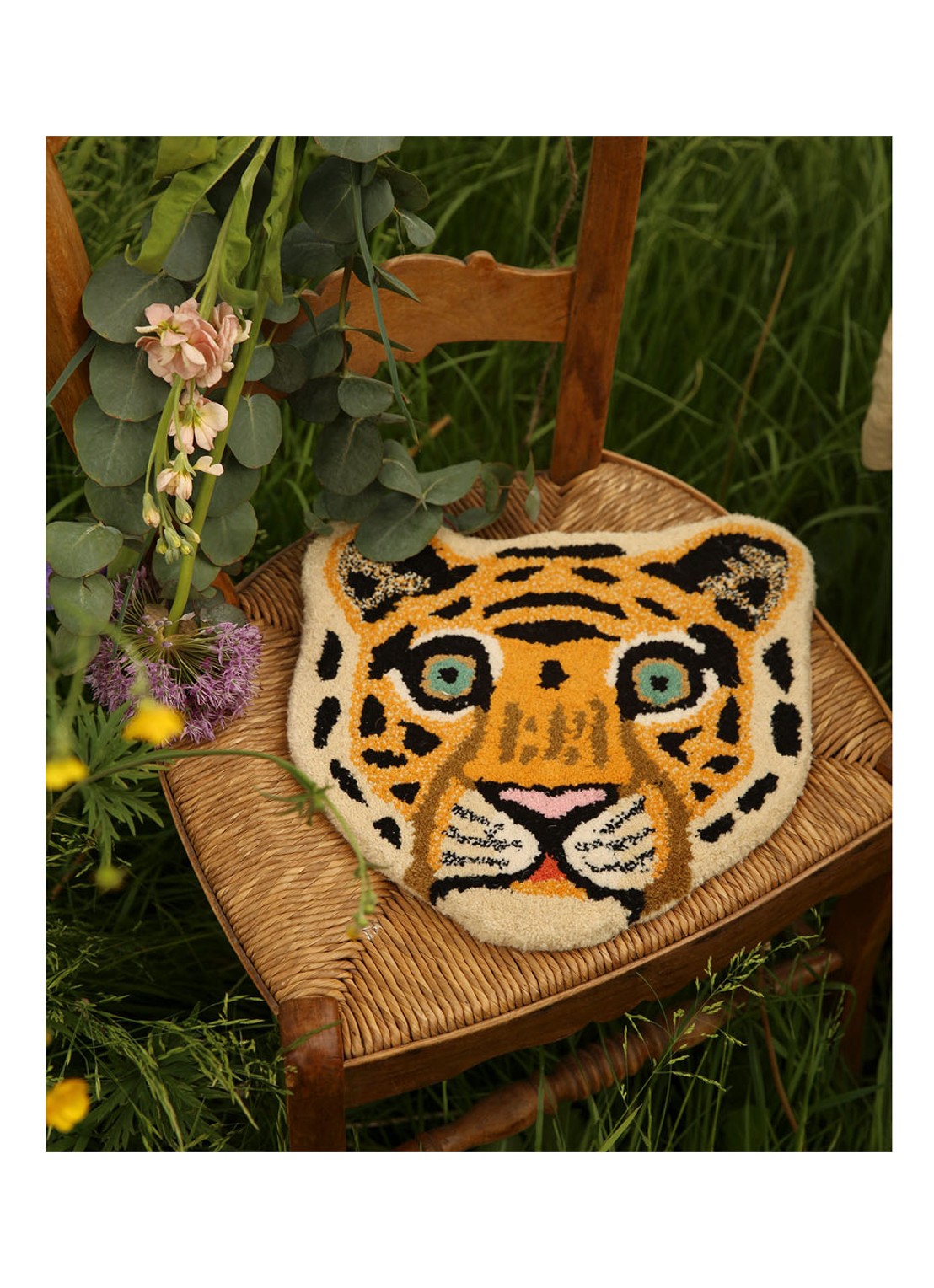 Doing Goods Cloudy Tiger Head voetenkleed 32 x 30 cm - detail 5 orange
