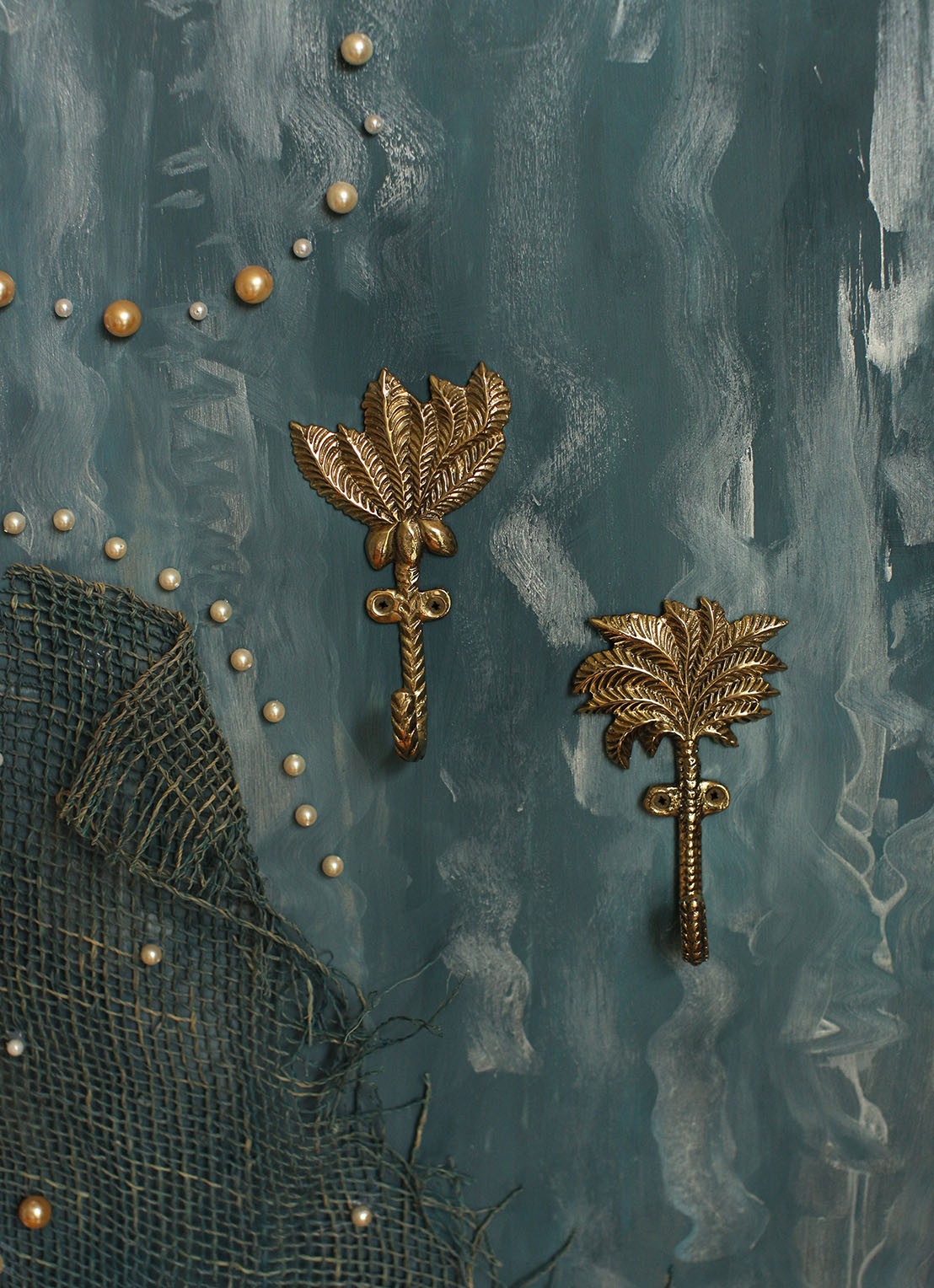 Doing Goods Devi Palmtree wandhaak set van 2  - detail 4 goud
