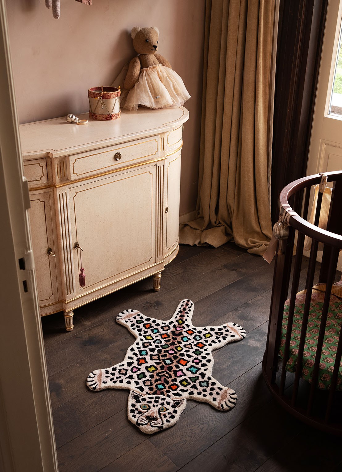 Doing Goods Disco Luipaard vloerkleed 90 x 63 cm - voorkant 2 bruin
