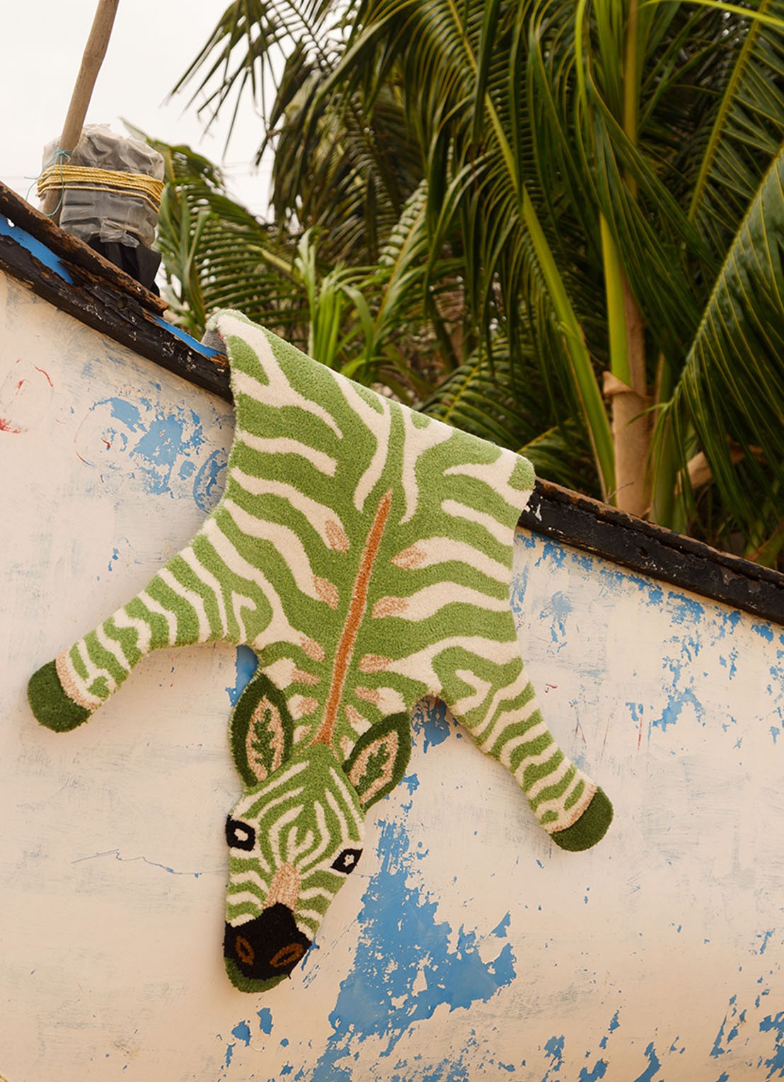 Doing Goods Grassy Zebra vloerkleed 106 x 66 cm - voorkant 3 groen