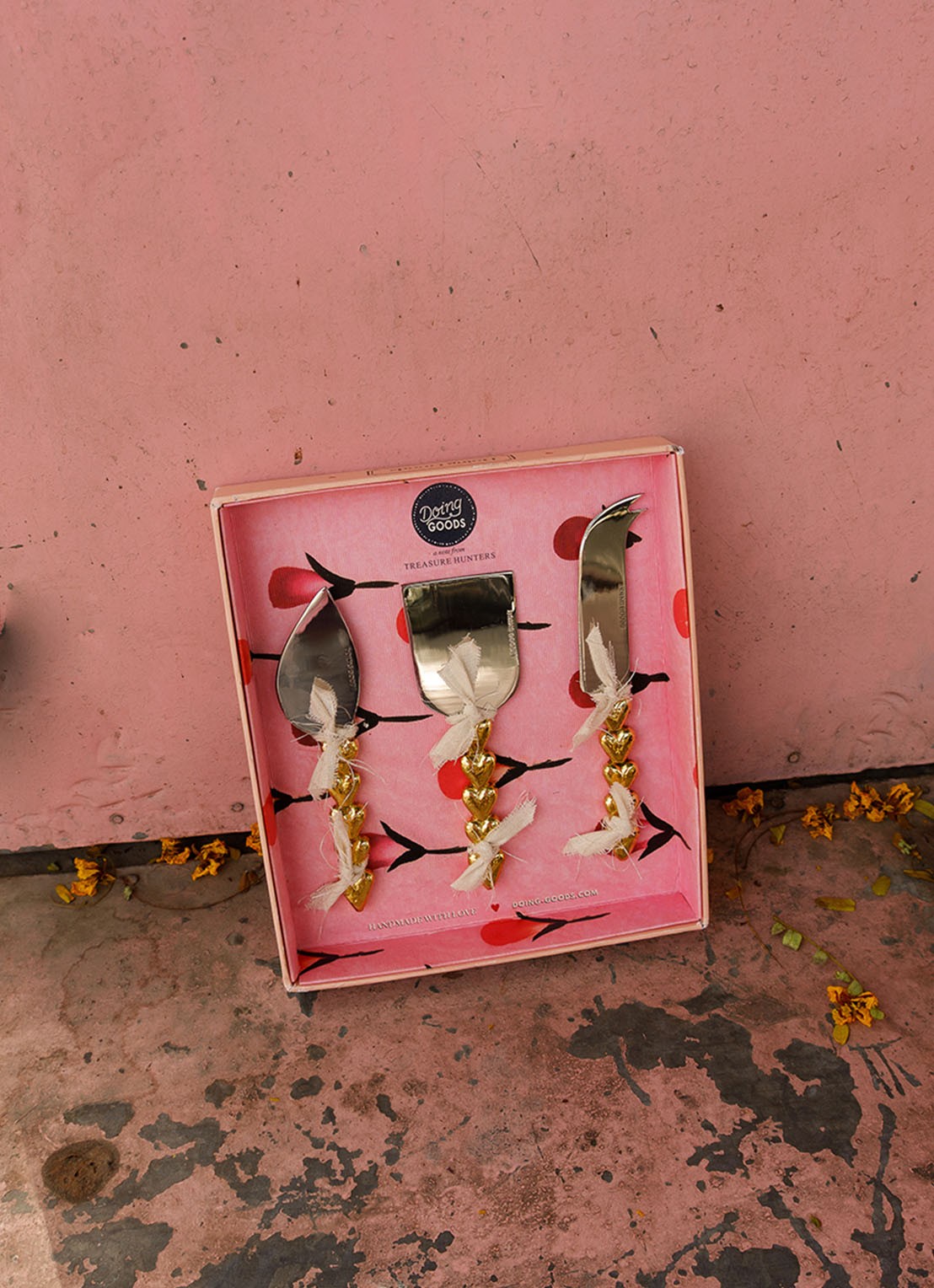 Doing Goods Holly Hart kaasmessenset in giftbox 3-delig - voorkant 5 goud