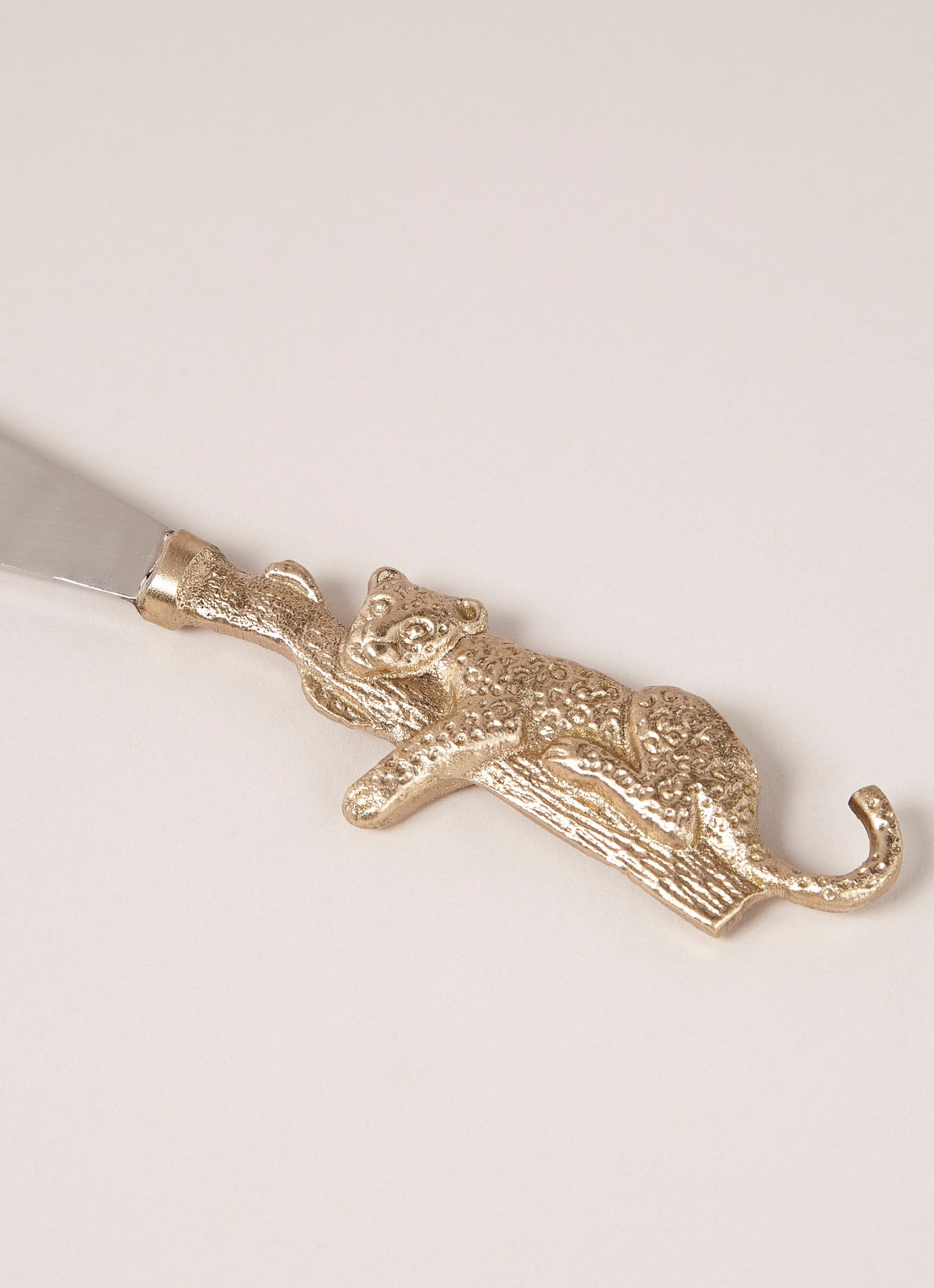 Doing Goods Jenna Leopard botermes 14,5 cm - detail 3 goud