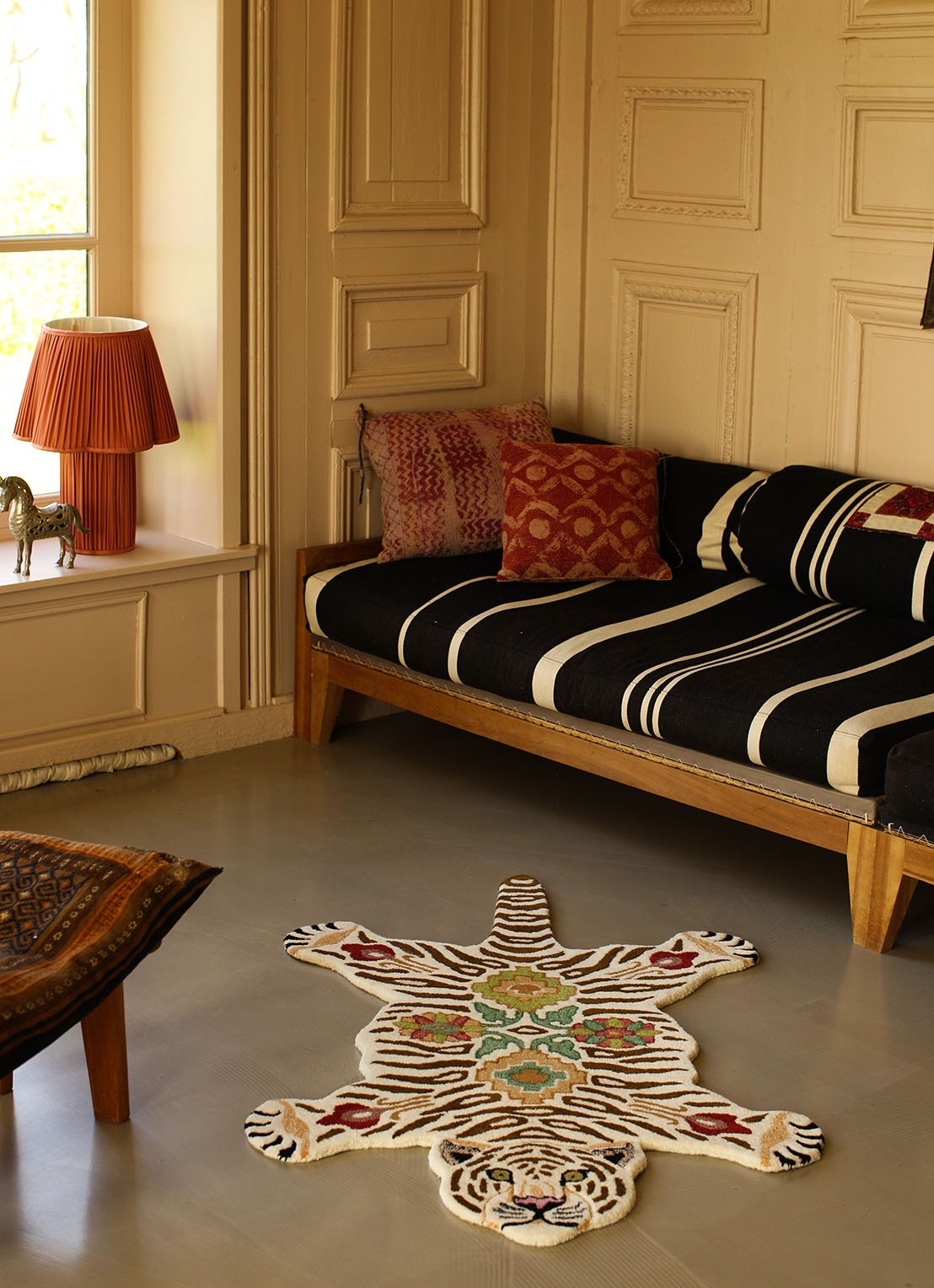 Doing Goods Jill Tiger Large vloerkleed 150 x 90 cm  - detail 5 beige