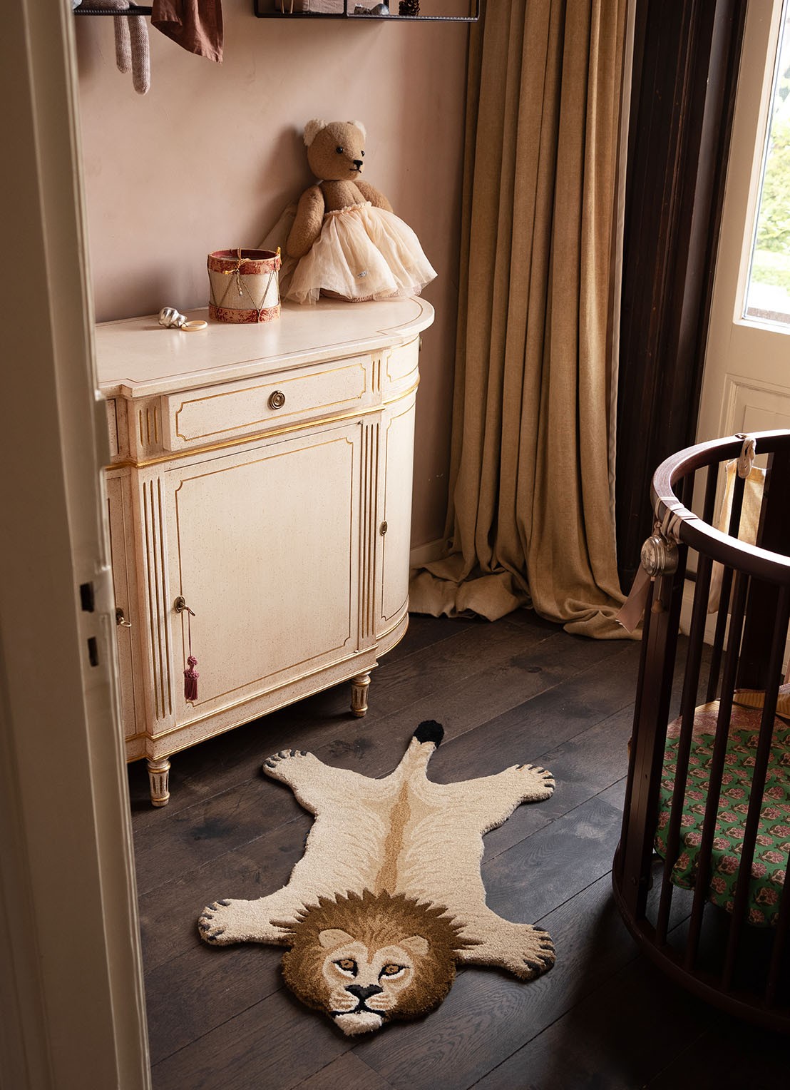 Doing Goods Moody Leeuw vloerkleed 96 x 65 cm - detail 4 bruin
