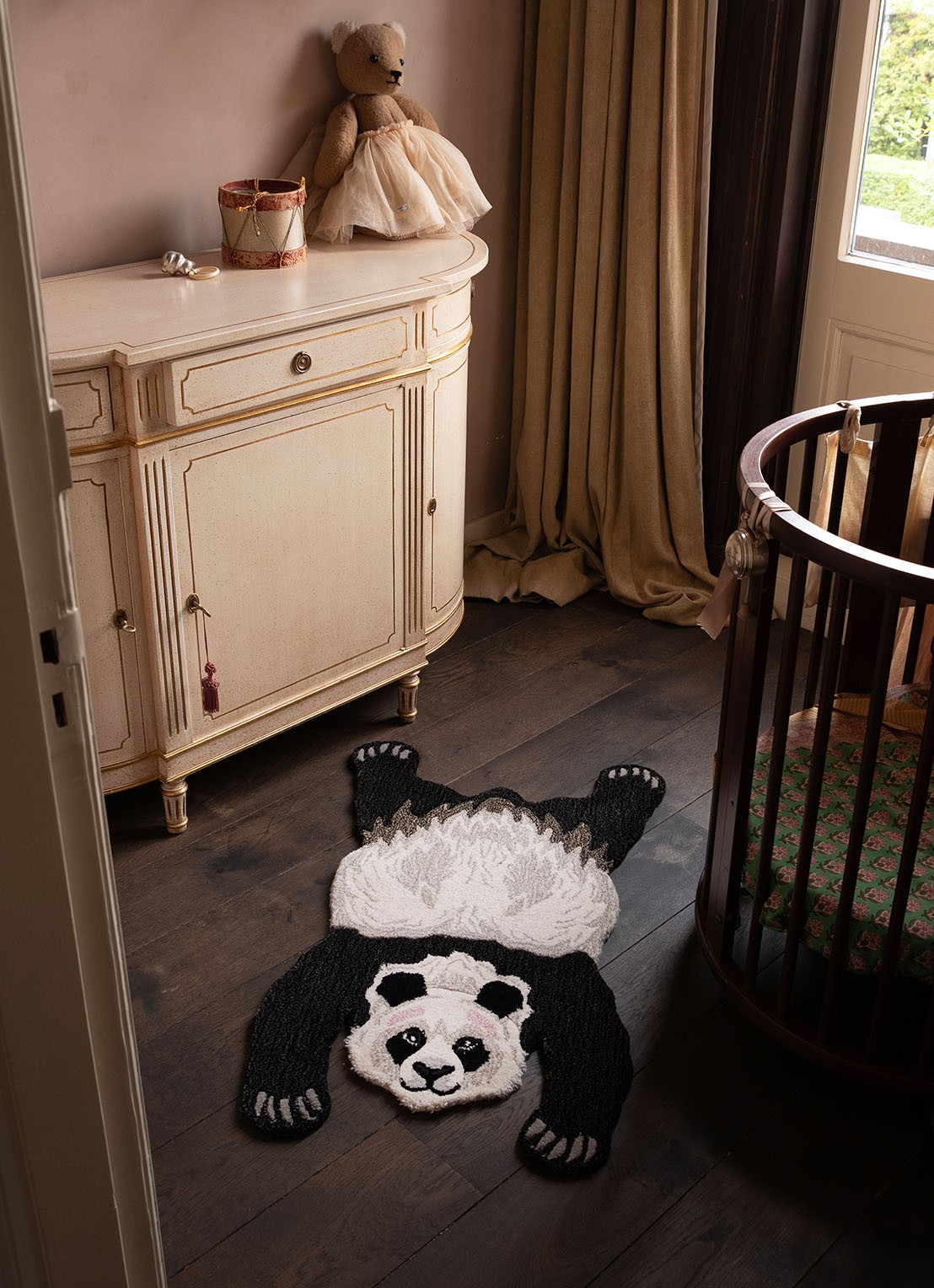Doing Goods Plumpy Panda vloerkleed 97 x 55 cm - detail 3 zwart