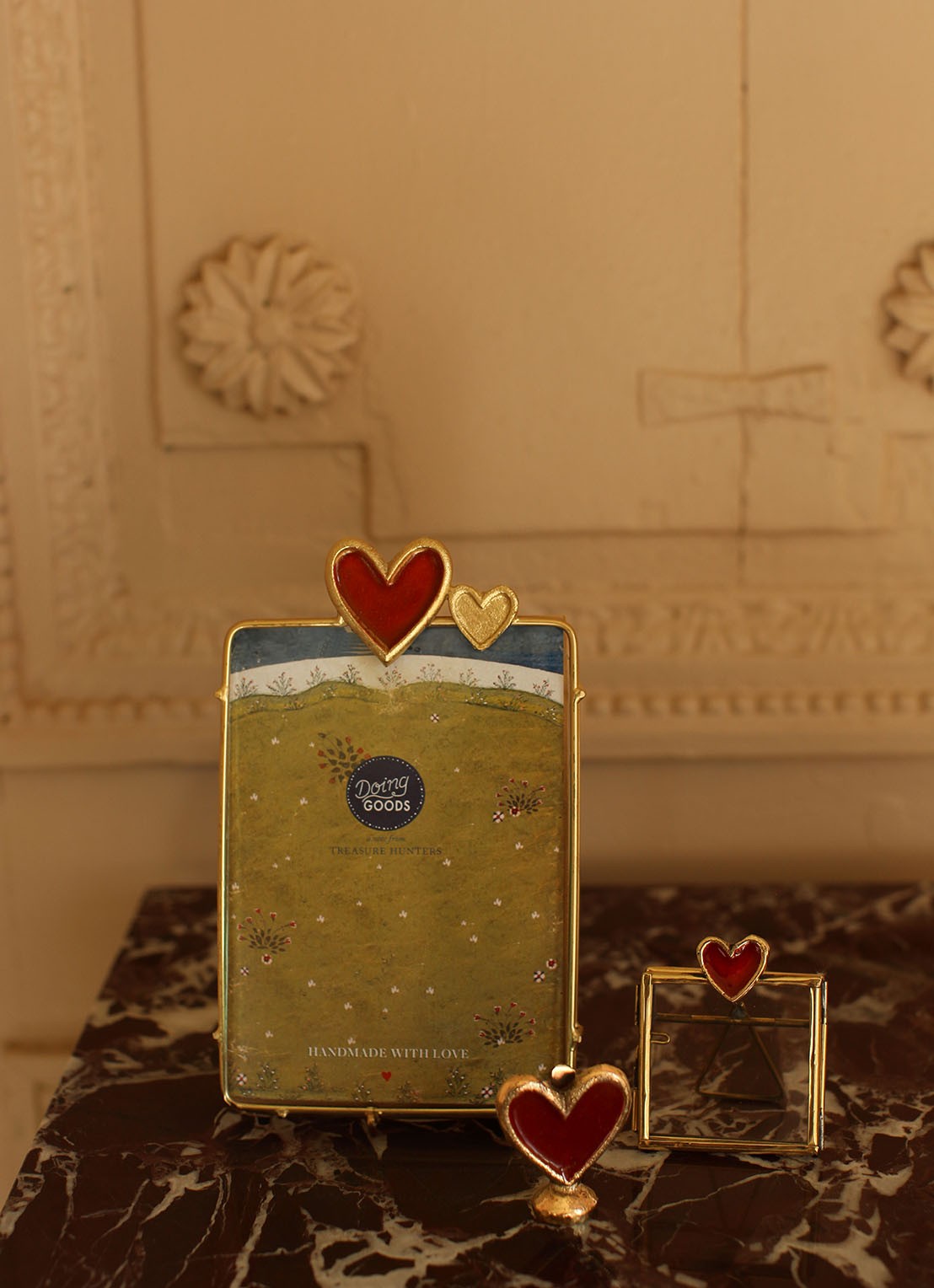 Doing Goods Pyar Heart Mini fotolijst 7,5 cm x 5 cm - voorkant 2 goud