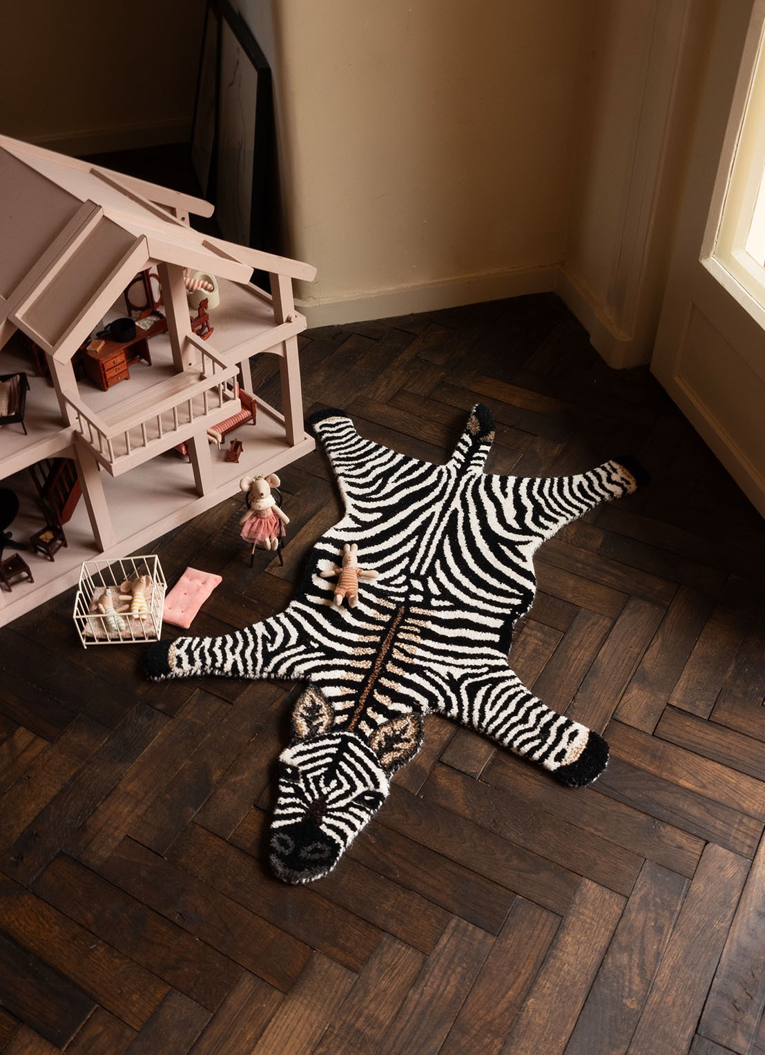 Doing Goods Stripey Zebra vloerkleed 102 x 67 cm - detail zwart