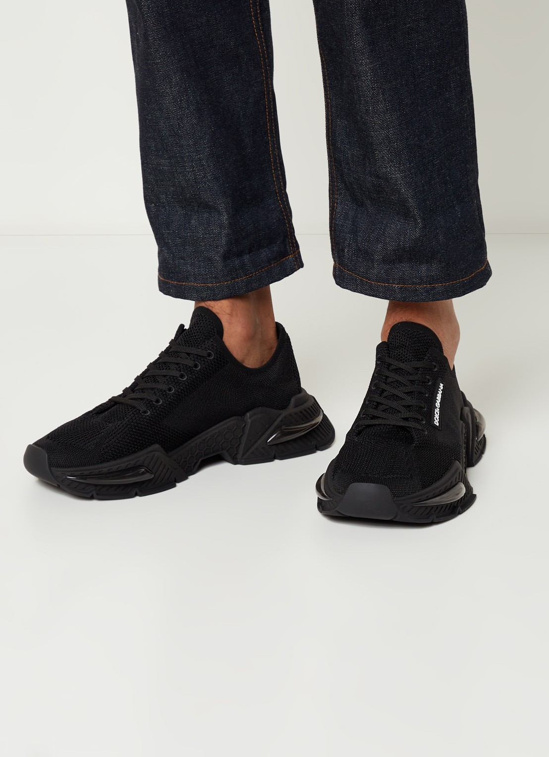 Dolce & Gabbana Airmaster sneaker met gebreid bovenwerk - voorkant 7 zwart